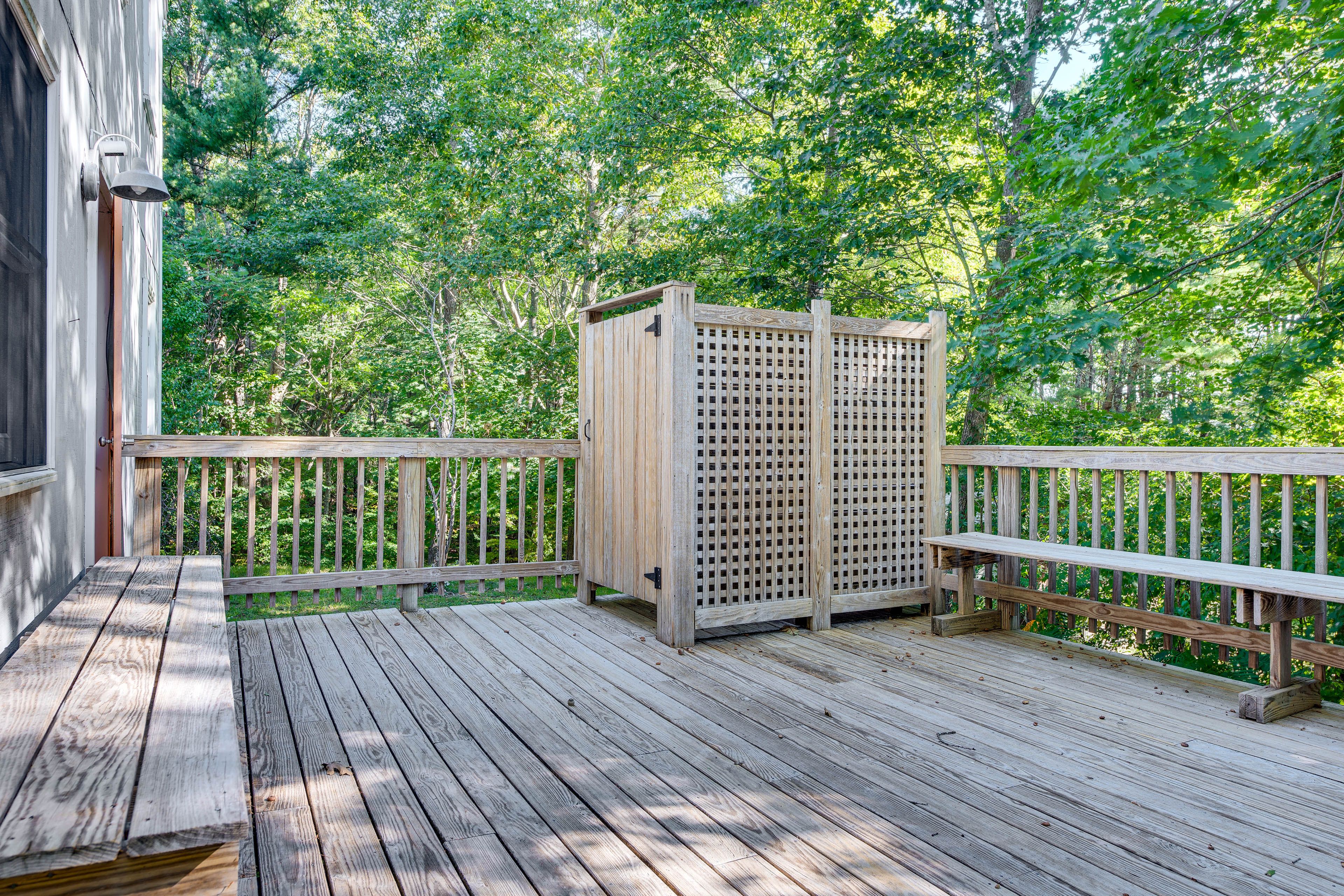 Outdoor Shower | Gas Grill