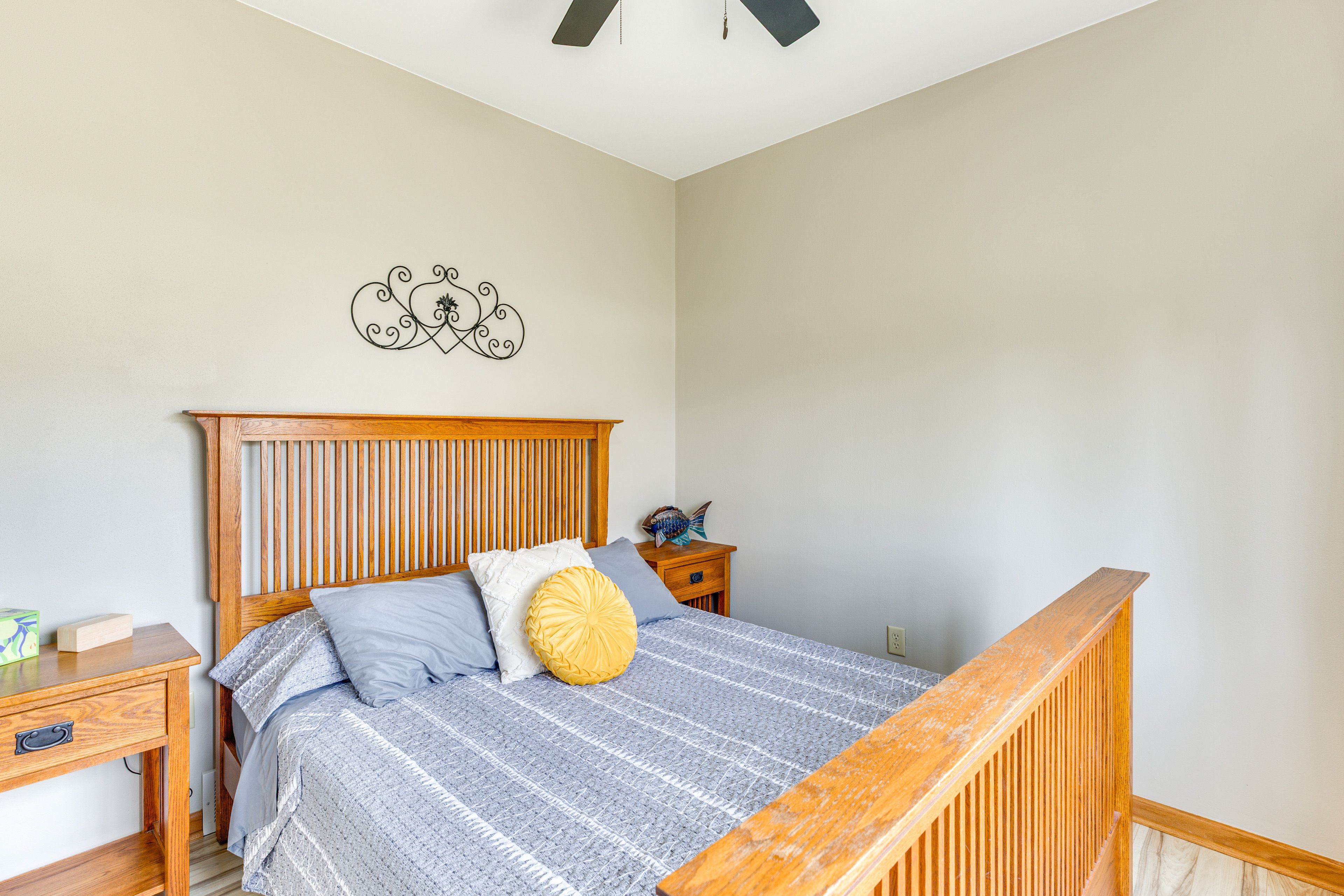 Bedroom 2 | Queen Bed | Linens Provided