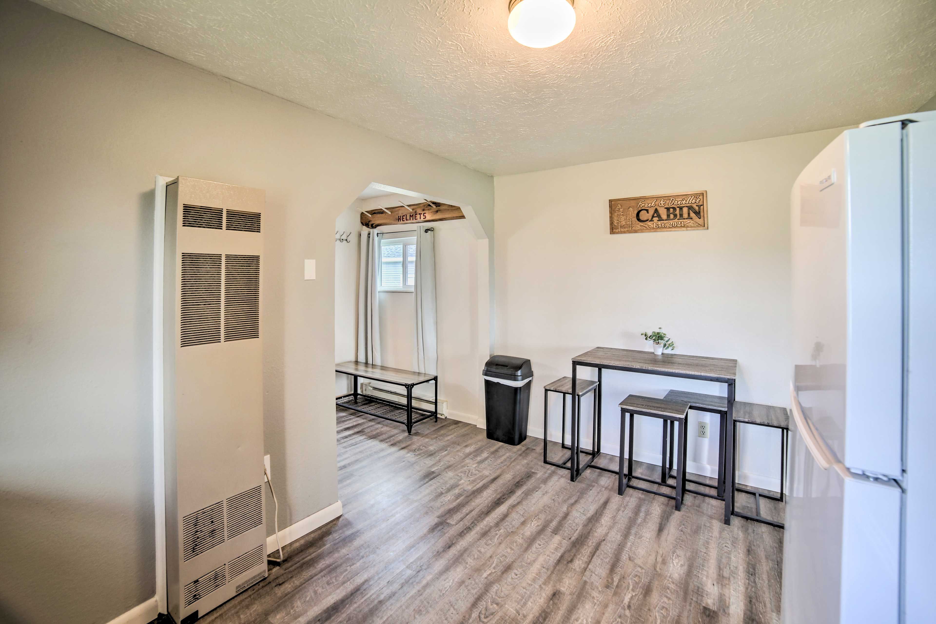 Dining Area | Main Level | Dishware + Flatware