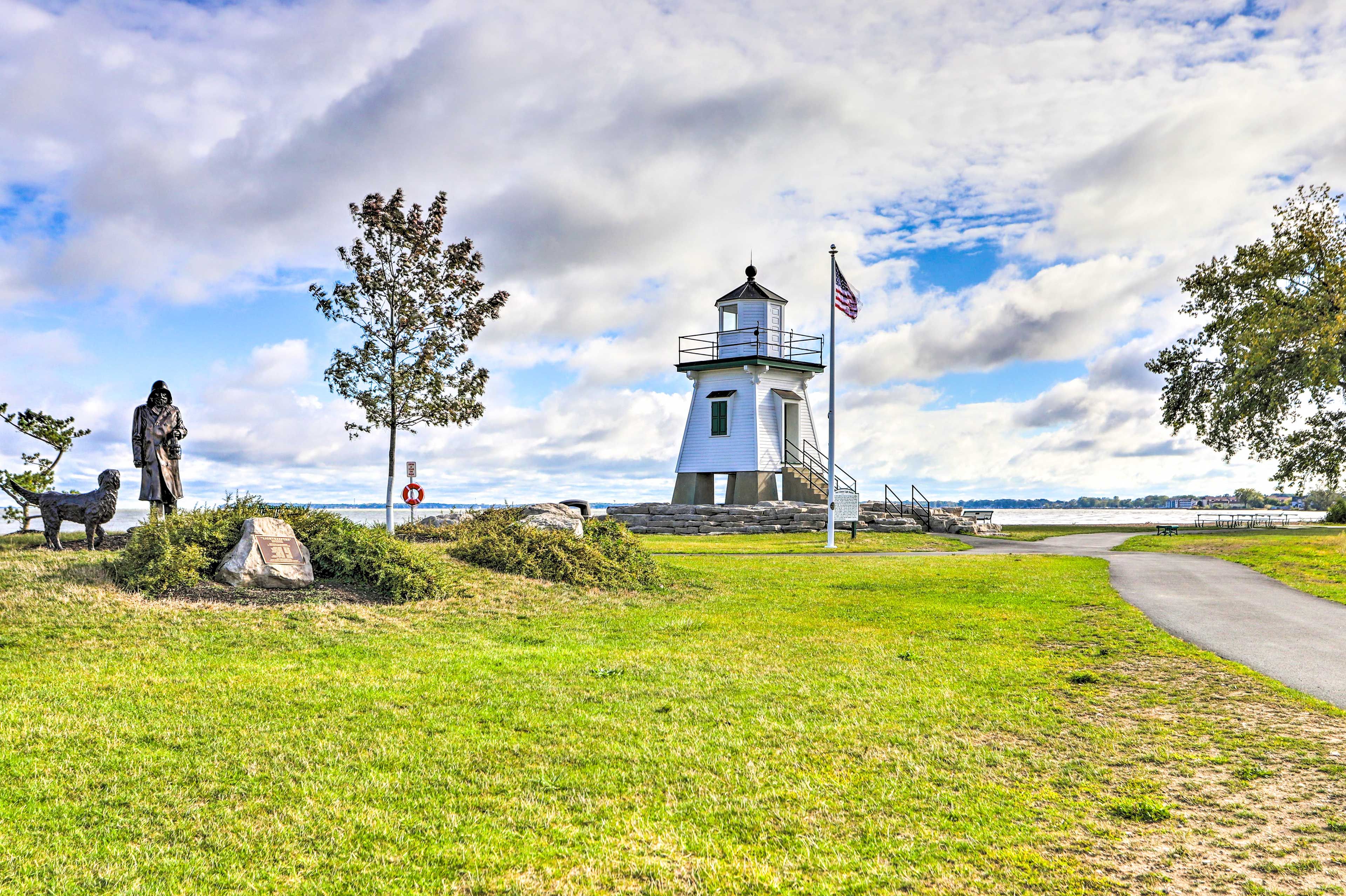 Port Clinton Lighthouse Nearby