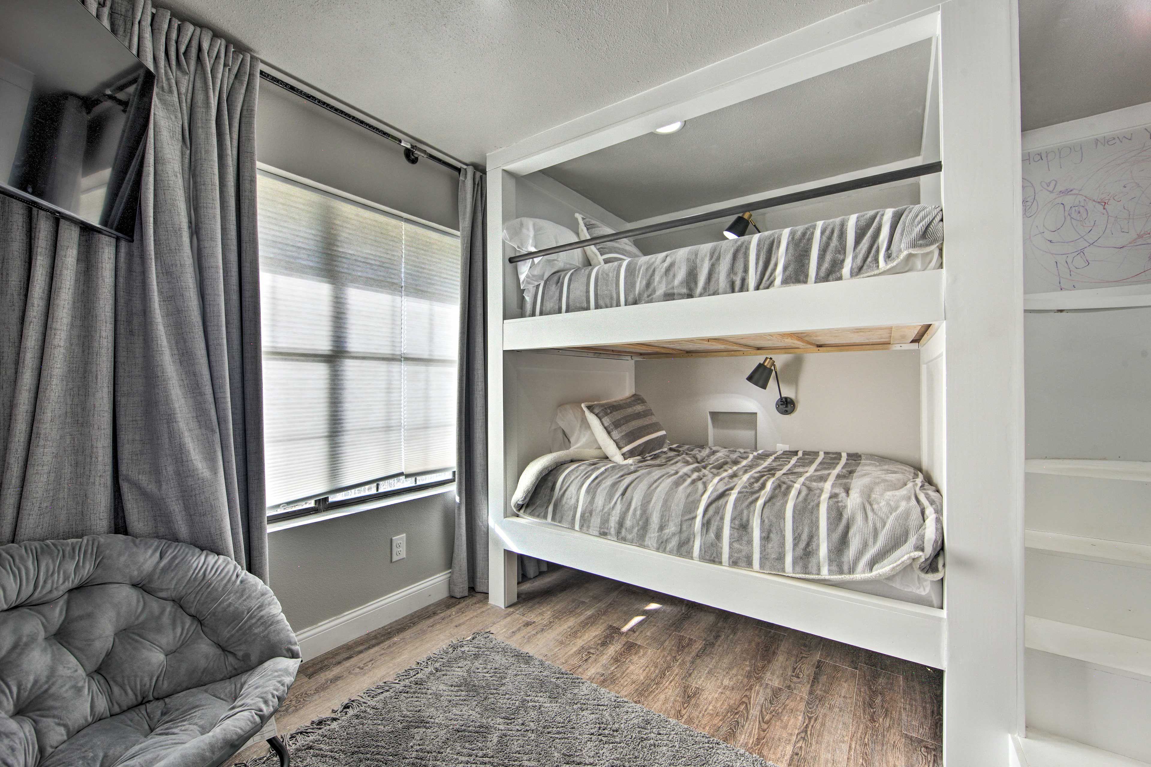 Bedroom 3 | 2 Twin Bunk Beds