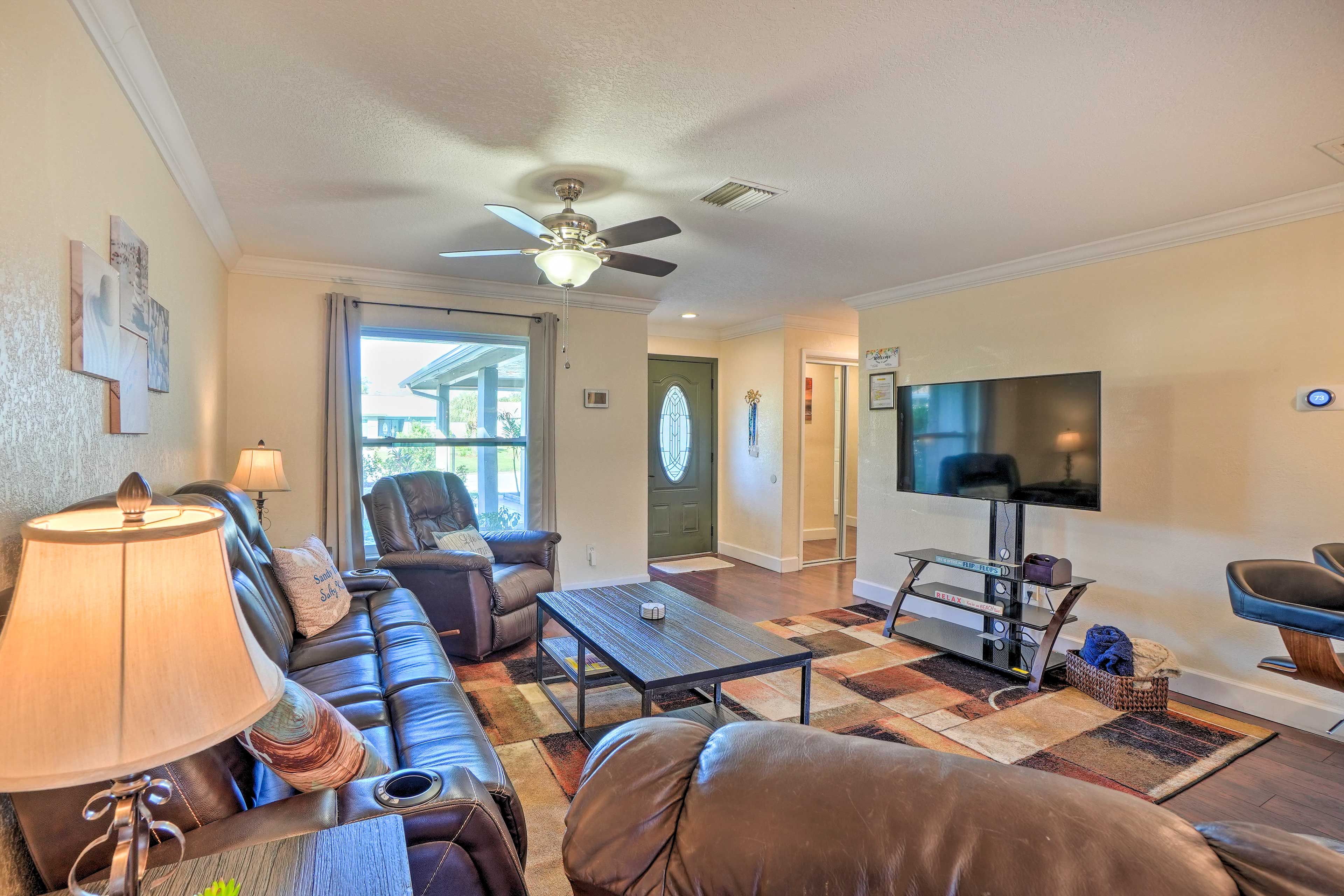 Clearwater Vacation Rental | 3BR | 2BA | 1,508 Sq Ft | 2 Small Steps to Enter