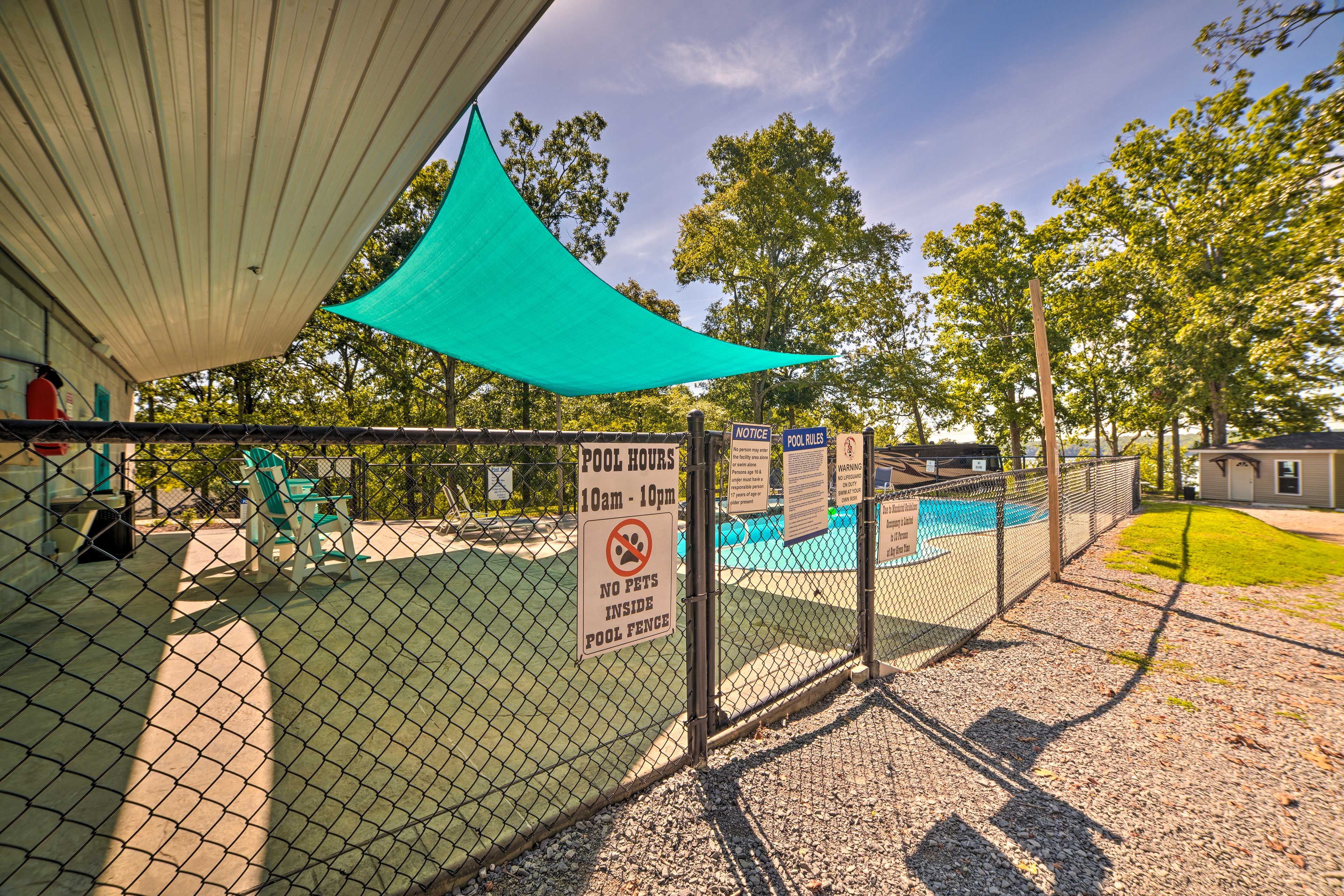 Seasonal Resort Pool (Open Memorial Day-Labor Day, Depth 2'-5')
