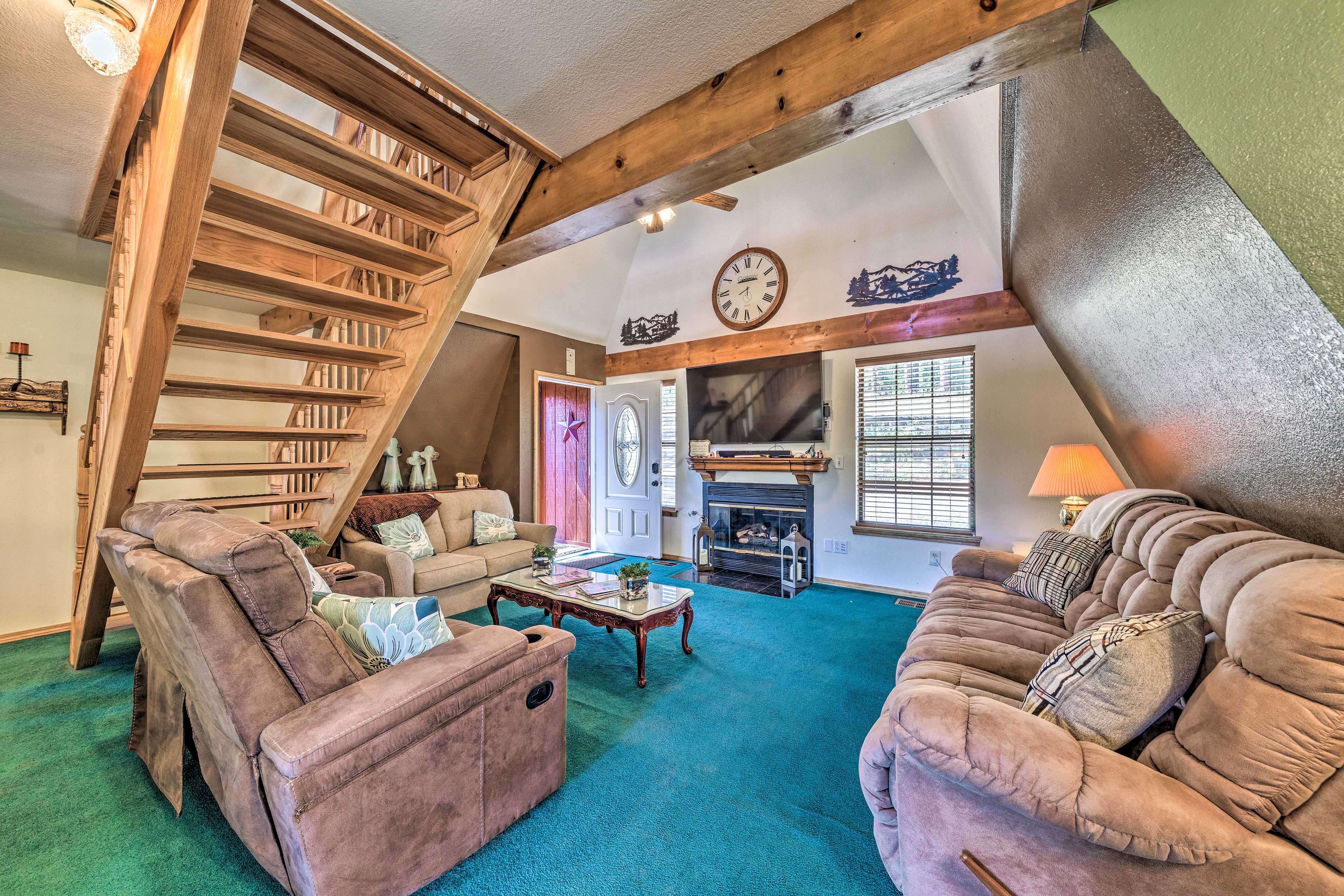 Living Room | 1st Floor | Central Air Conditioning | Fireplace