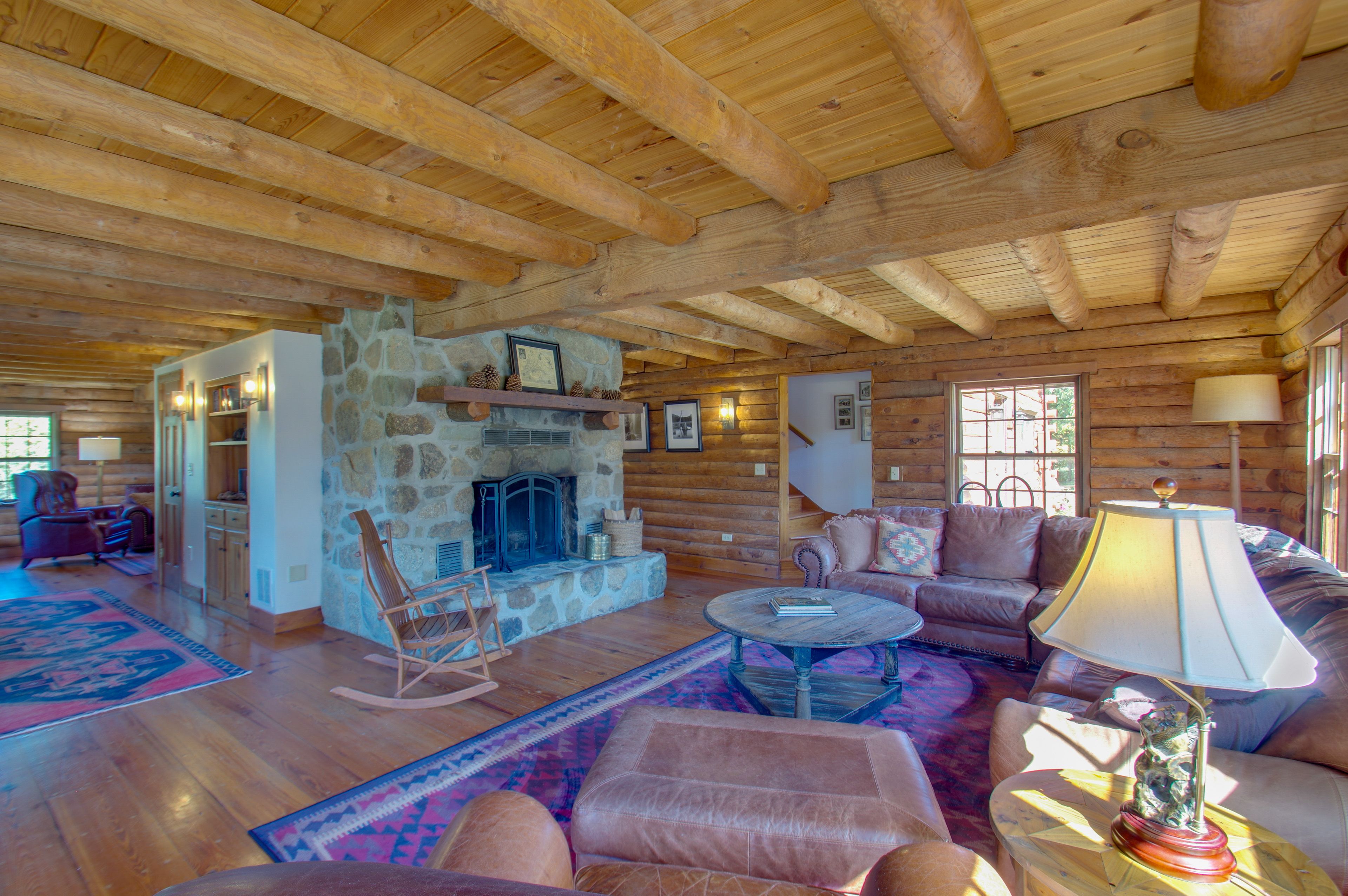 Living Room | Free WiFi | Smart TV