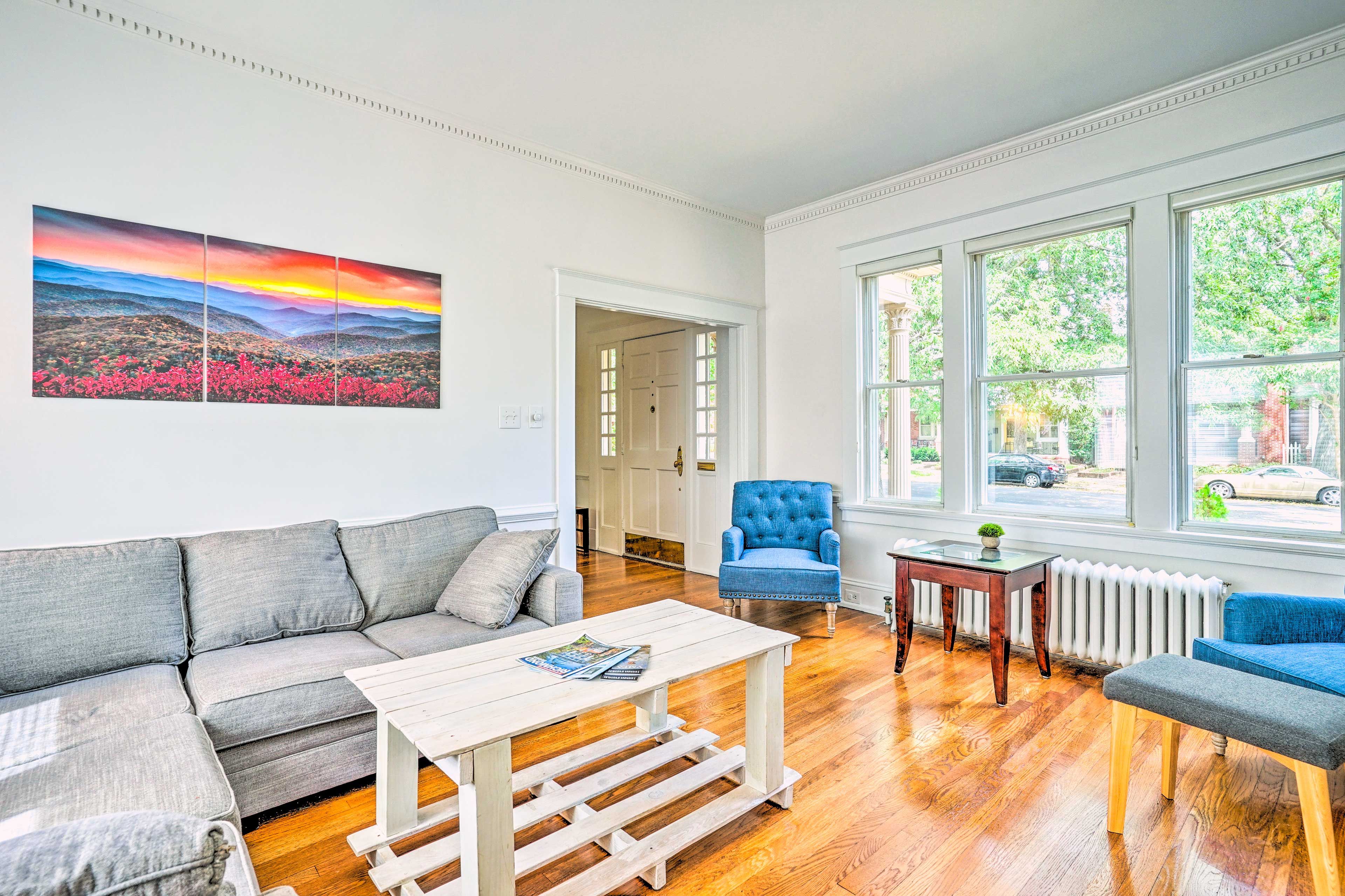 Living Room | Central Heating & A/C