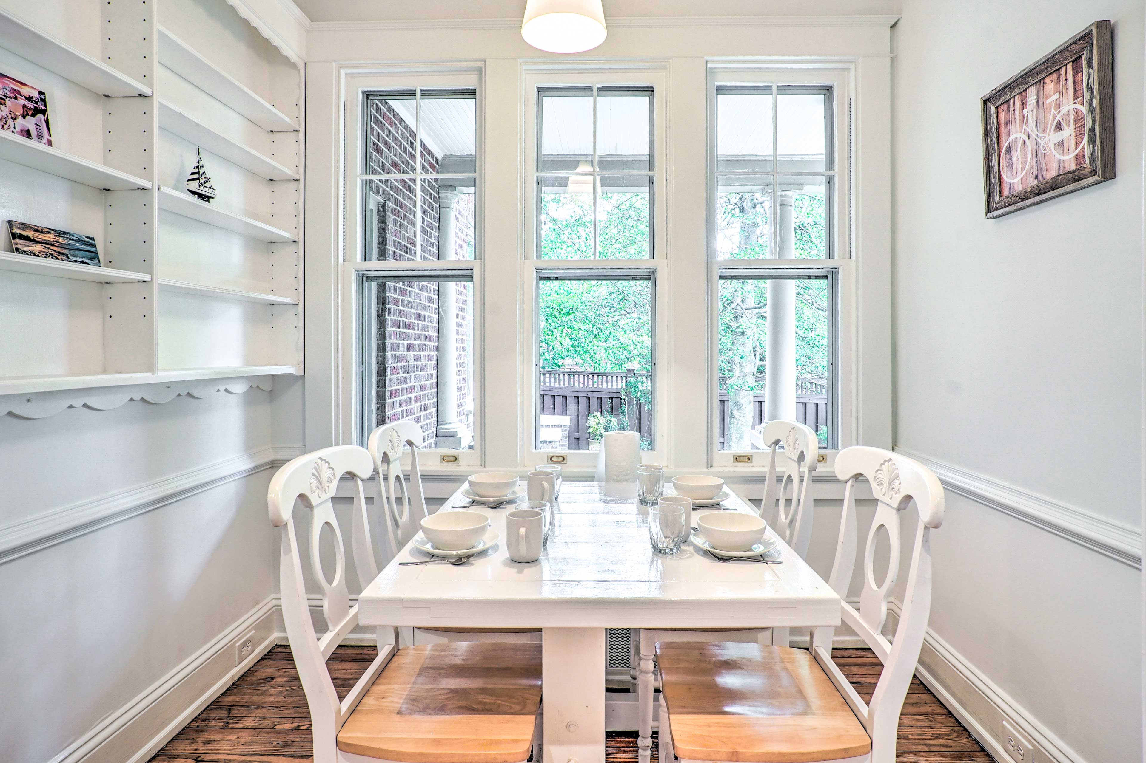 Breakfast Nook