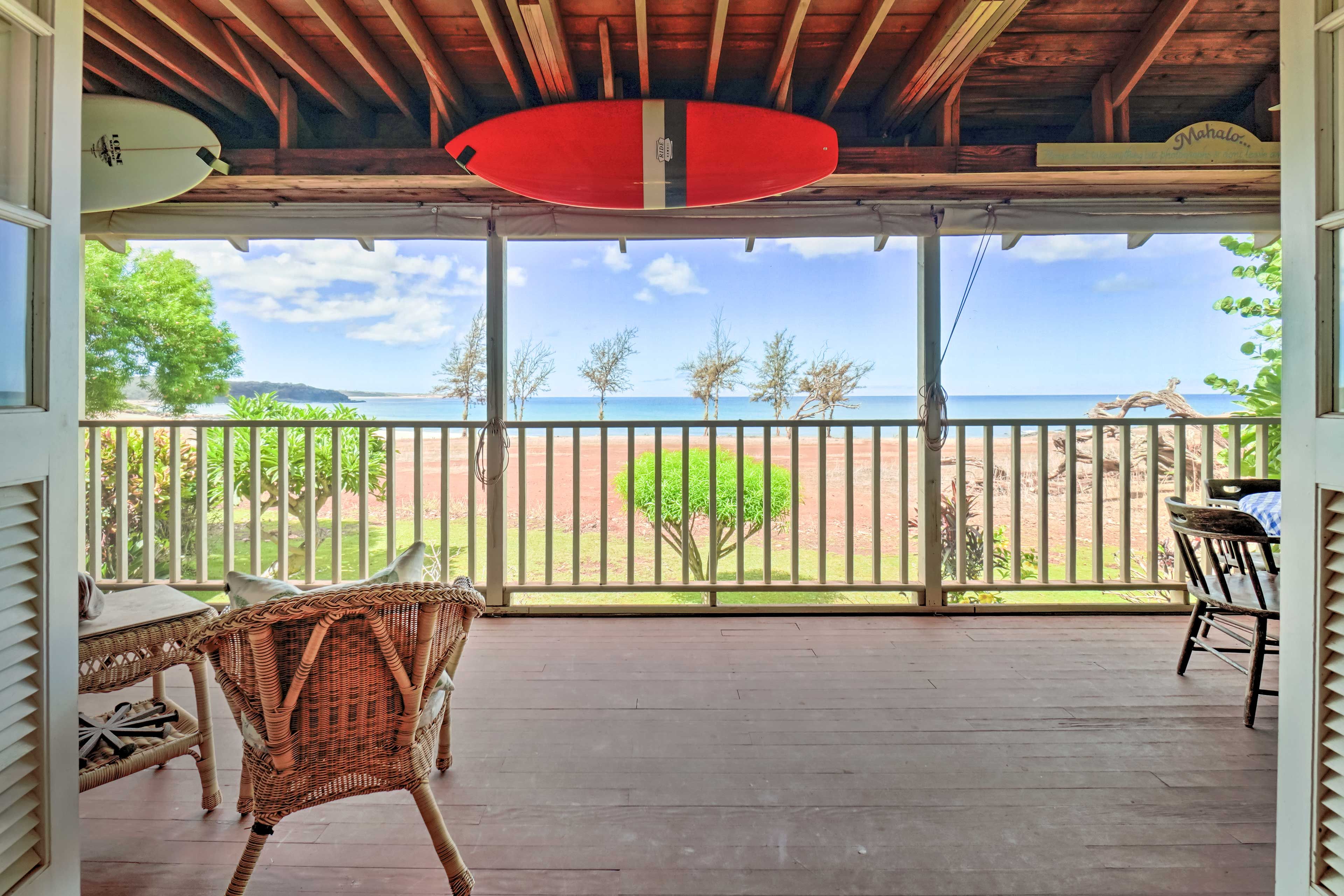 Maunaloa Vacation Rental | 2BR | 2BA | 1,900 Sq Ft | 1 Step Required for Entry