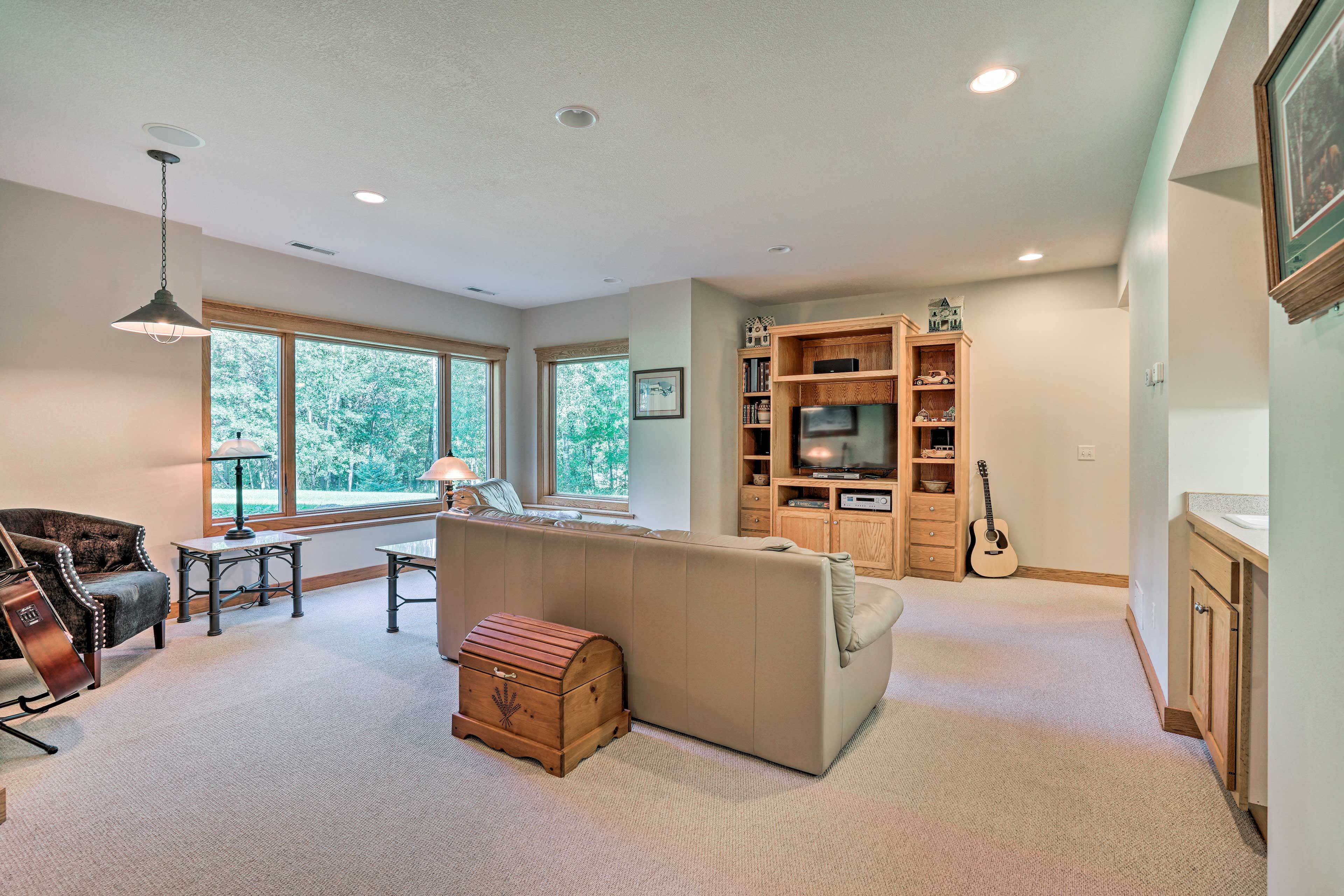 Lower-Level Living Room | Smart TV
