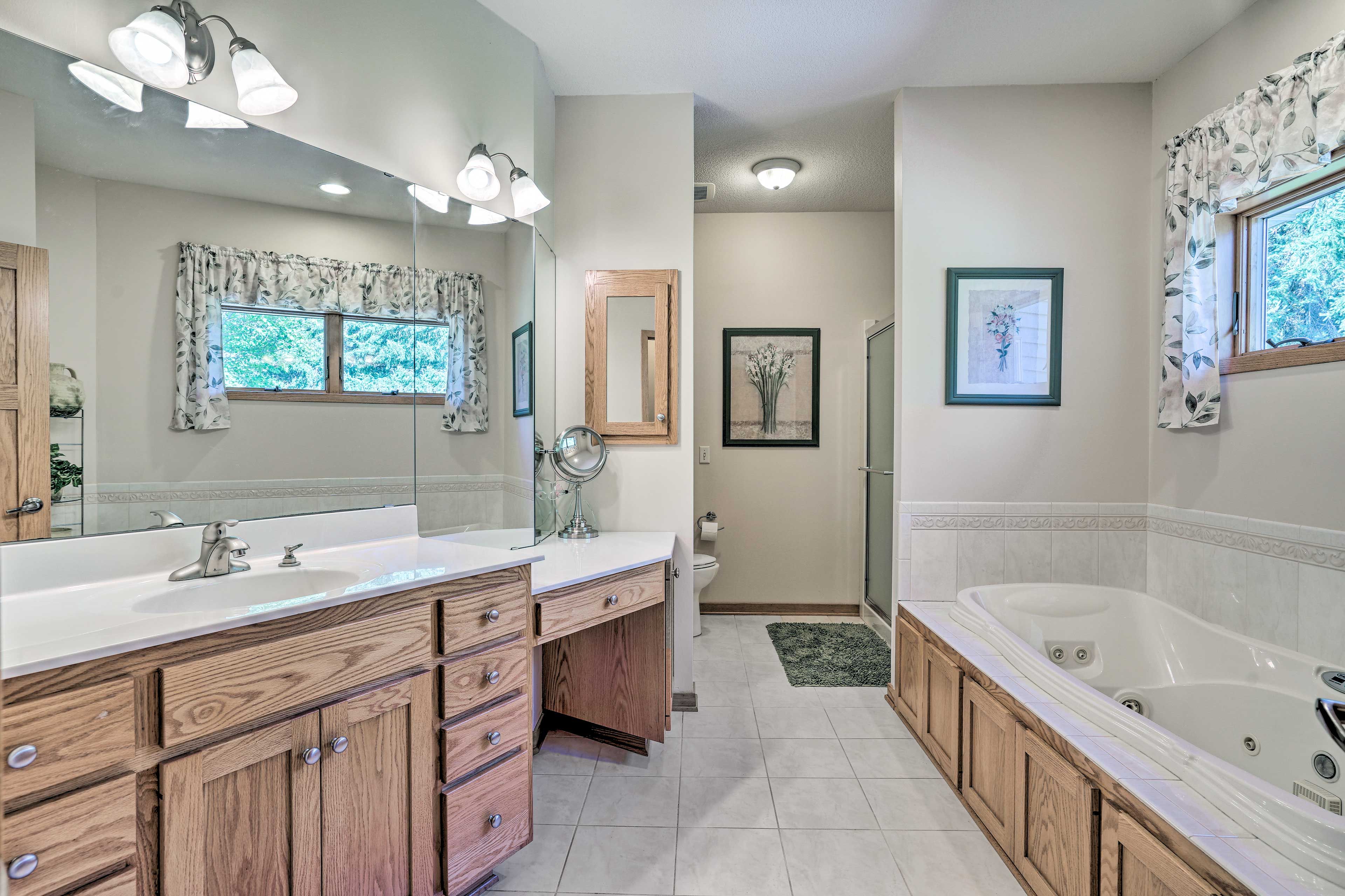 En-Suite Bathroom