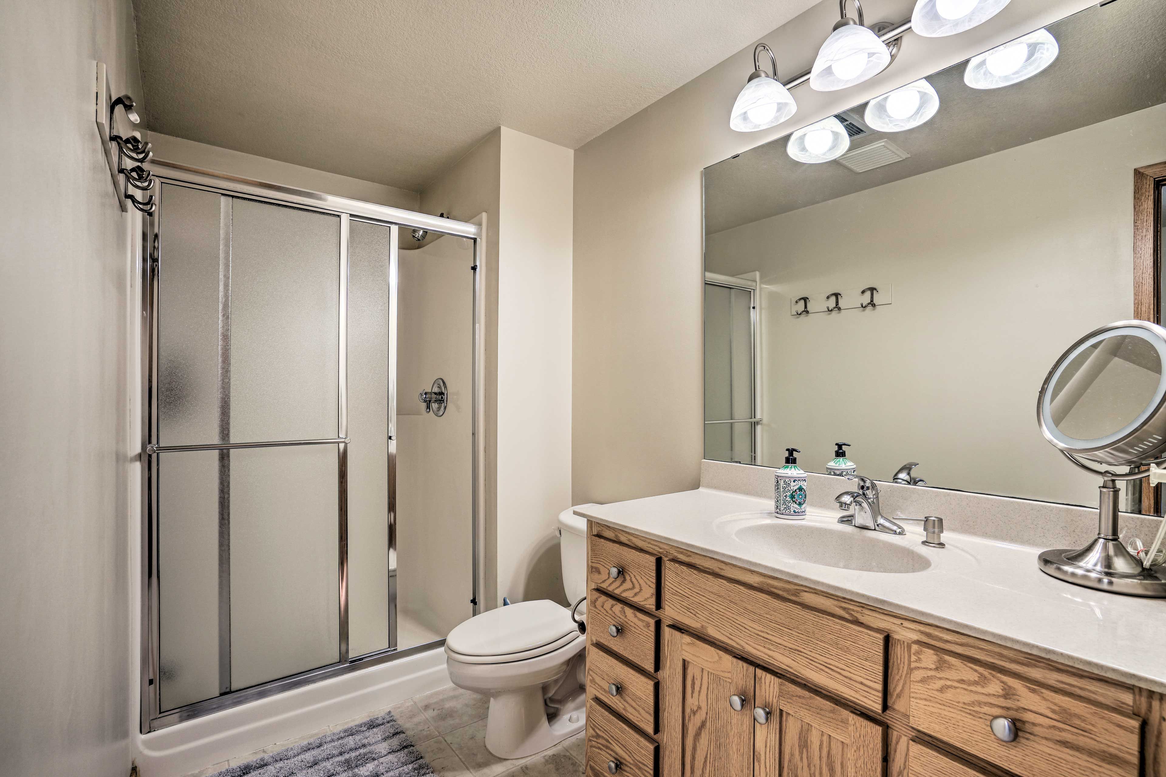 Full Bathroom | Lower Level