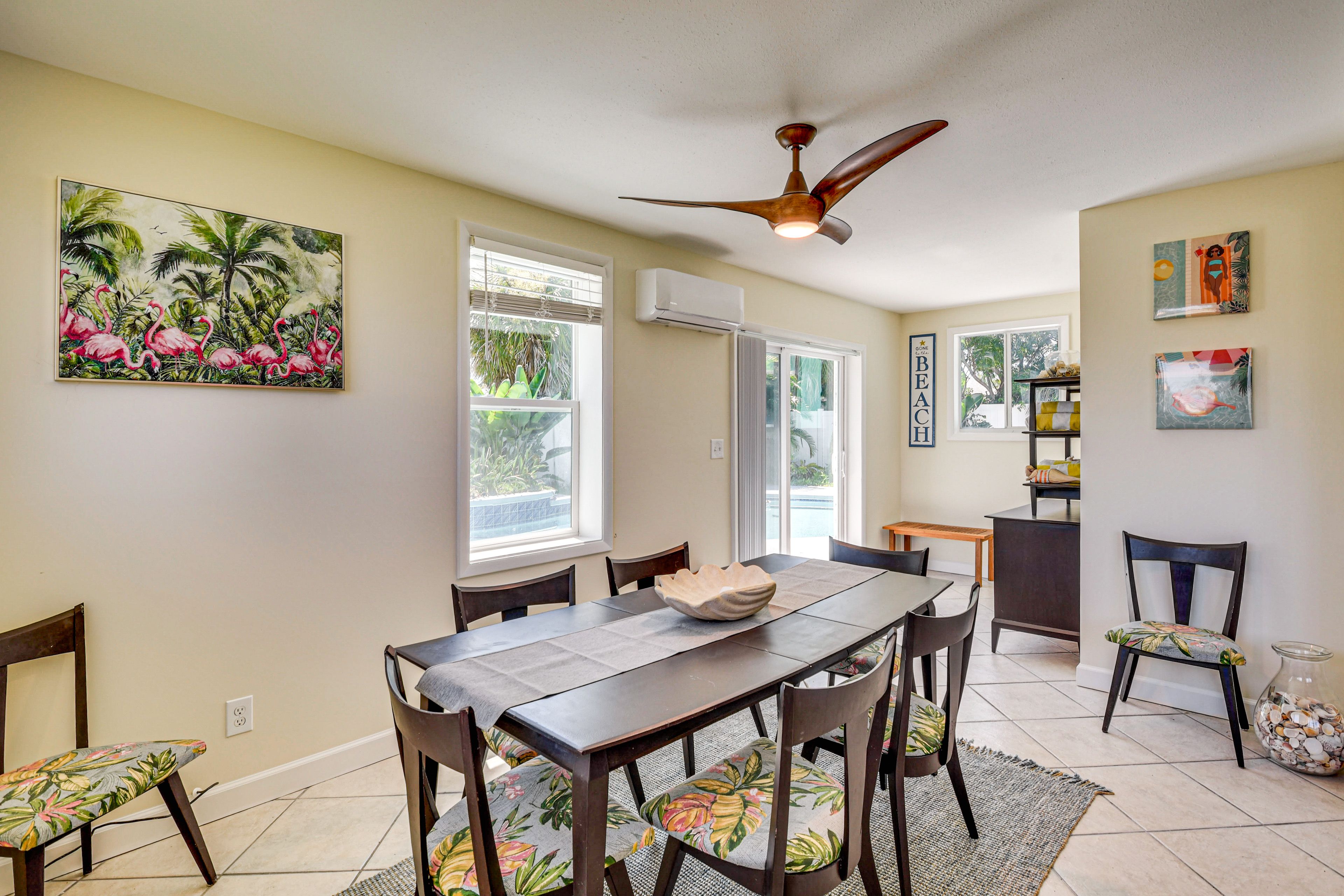 Dining Room | Central Heating | High Chair | Full Kitchen