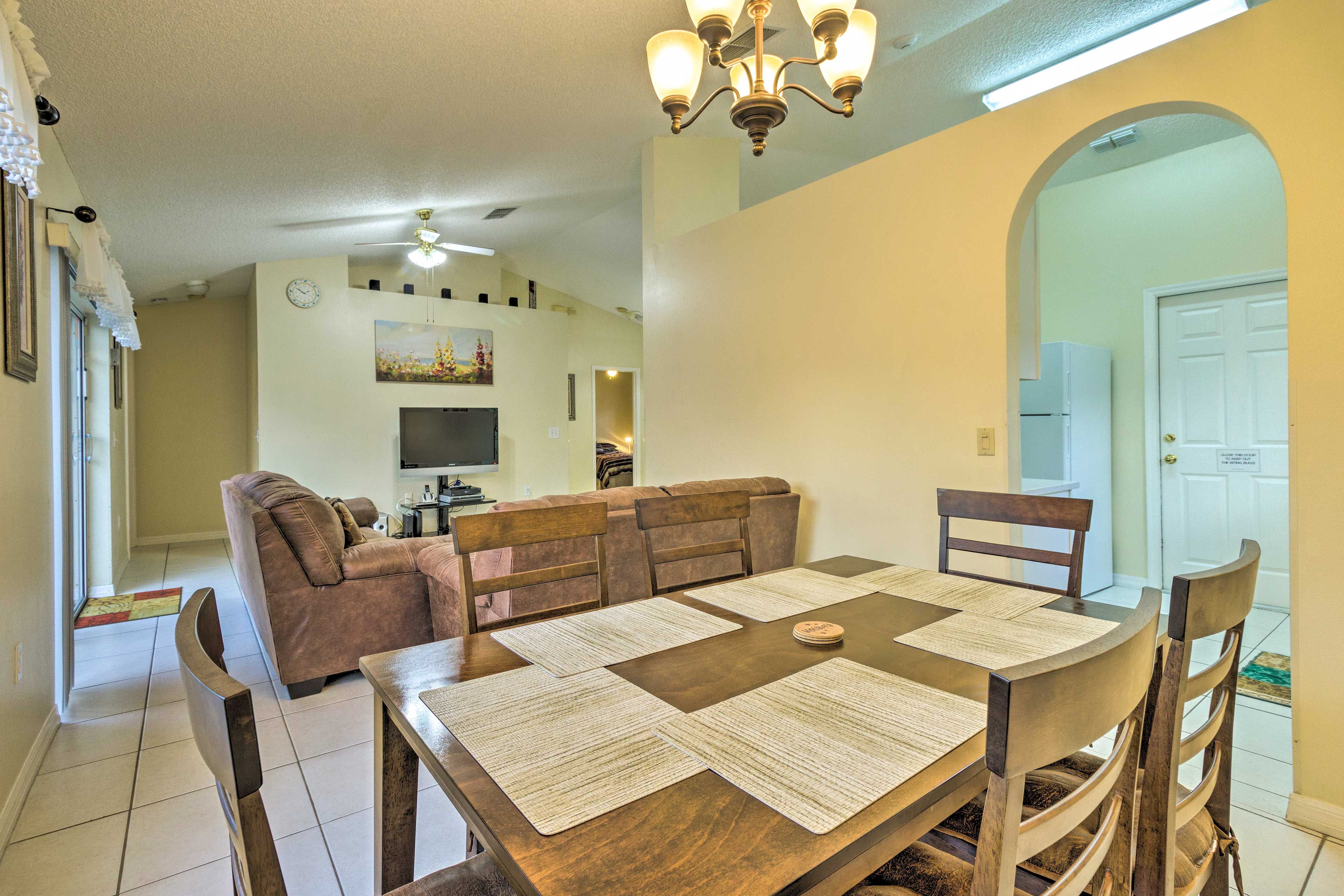 Dining Room | High Chair