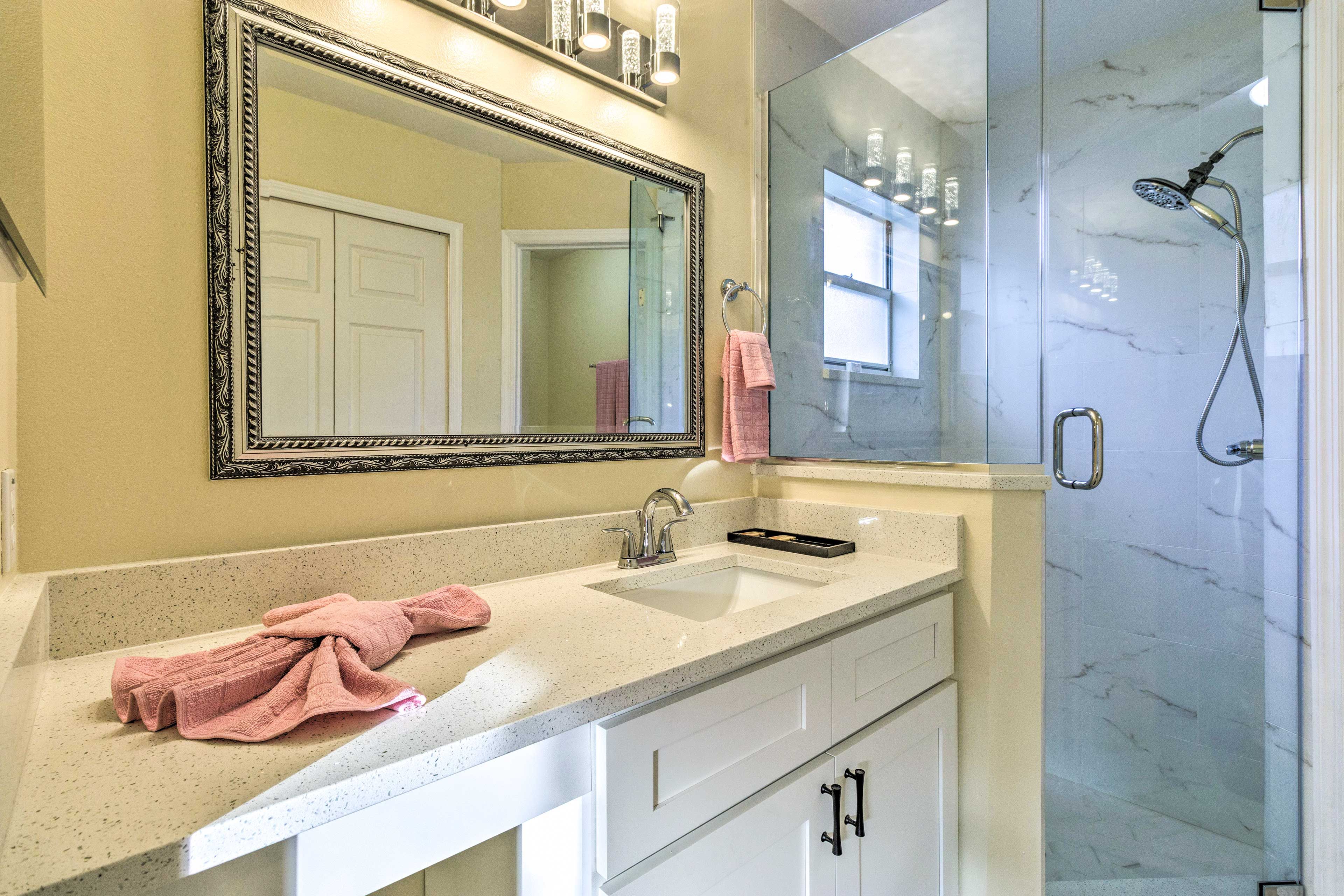 Full En-Suite Bathroom