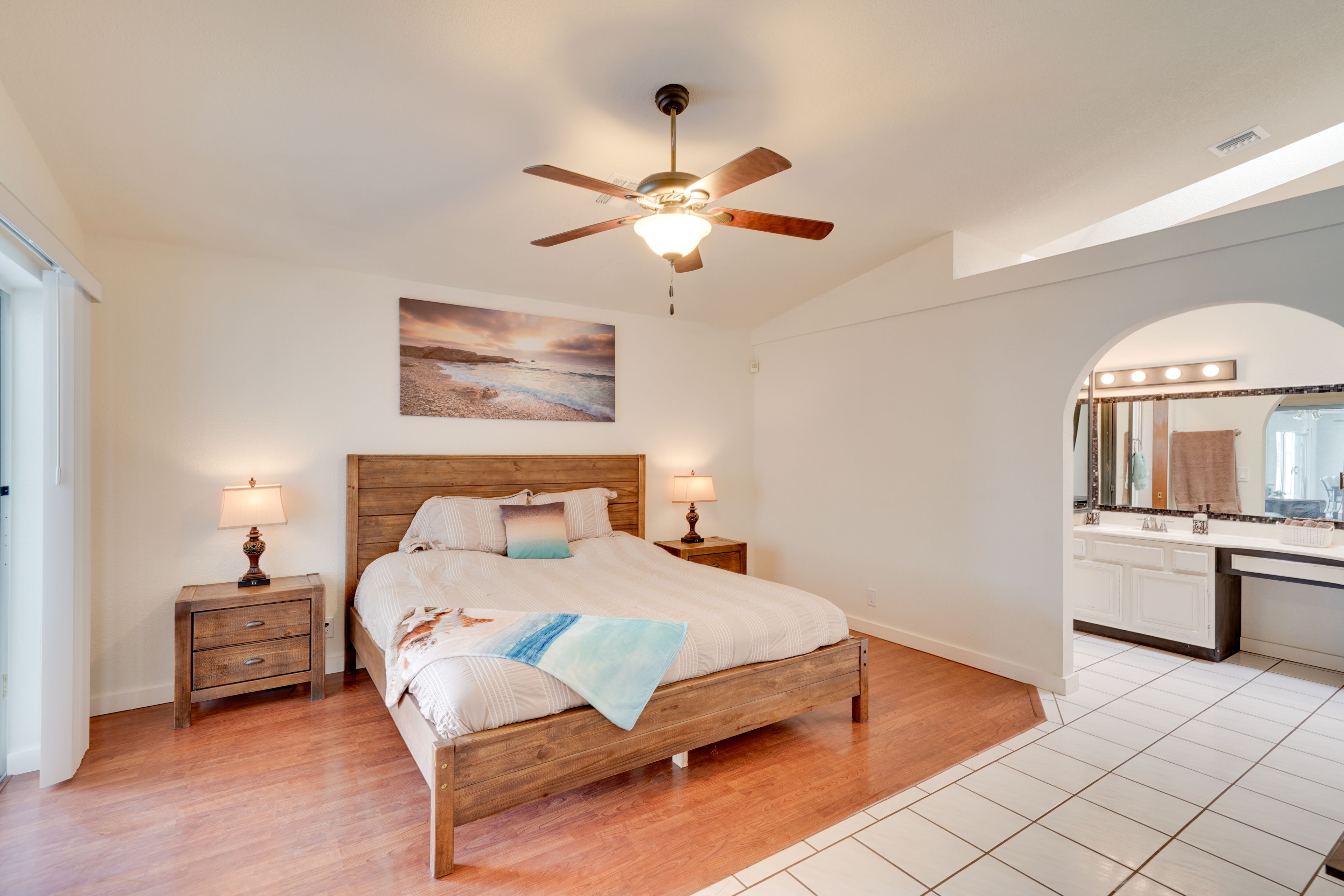 Bedroom 1 | King Bed | Smart TV | Fireplace | En-Suite Bathroom