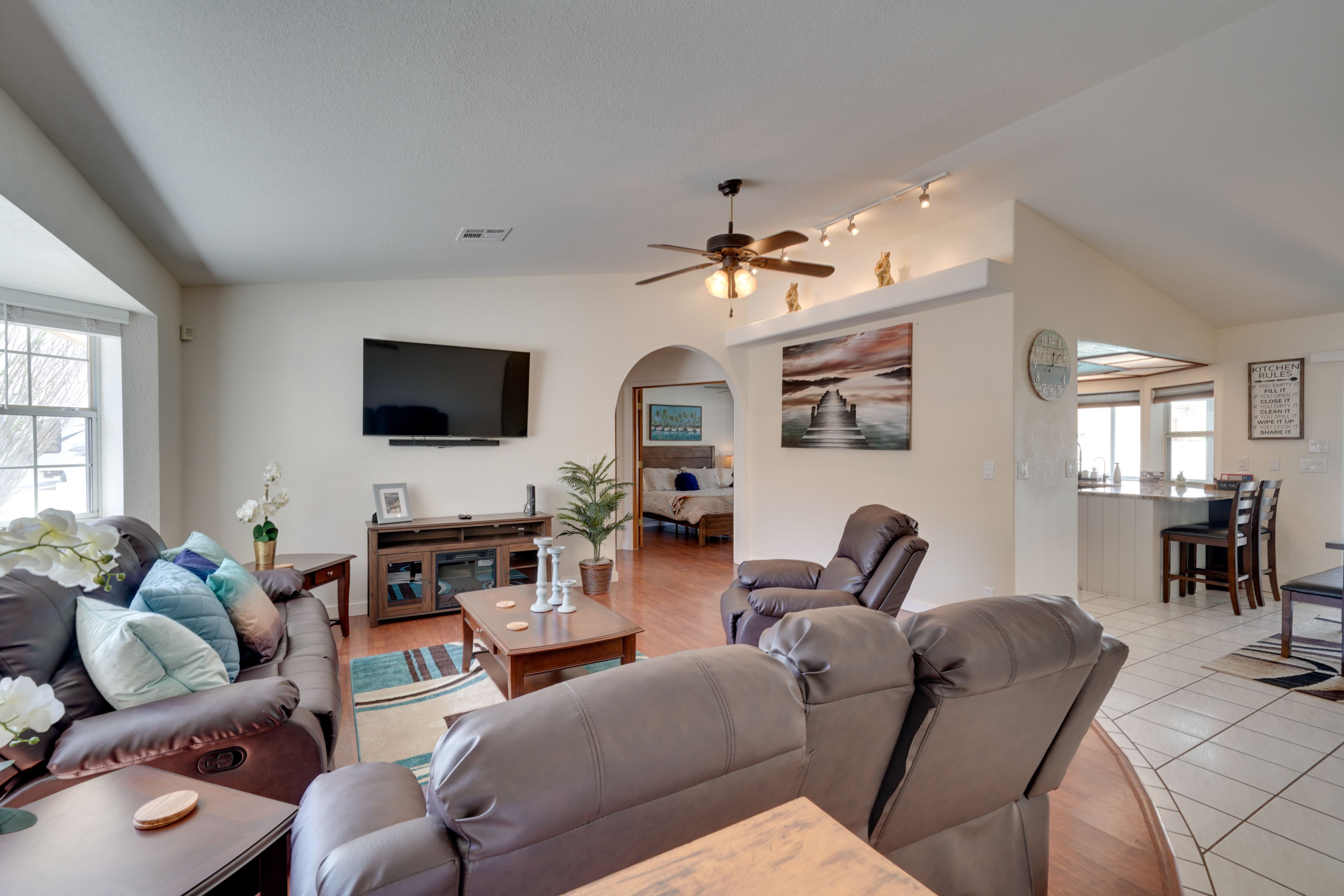 Lake Havasu City Vacation Rental | 3BR | 2BA | 1,570 Sq Ft | Step-Free Access