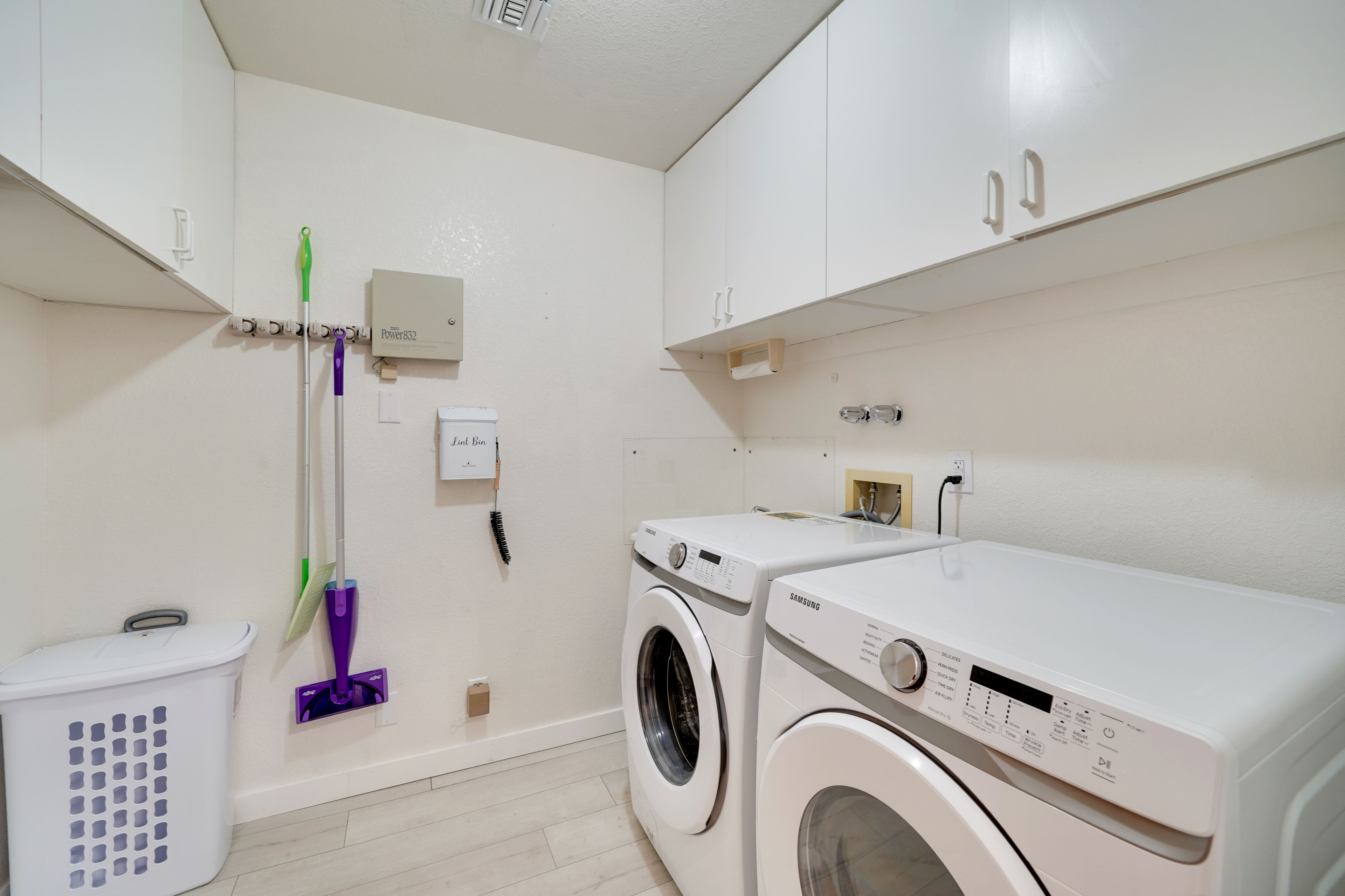 Laundry Room | Washer/Dryer | Iron/Board | Hangers | Trash Bags/Paper Towels