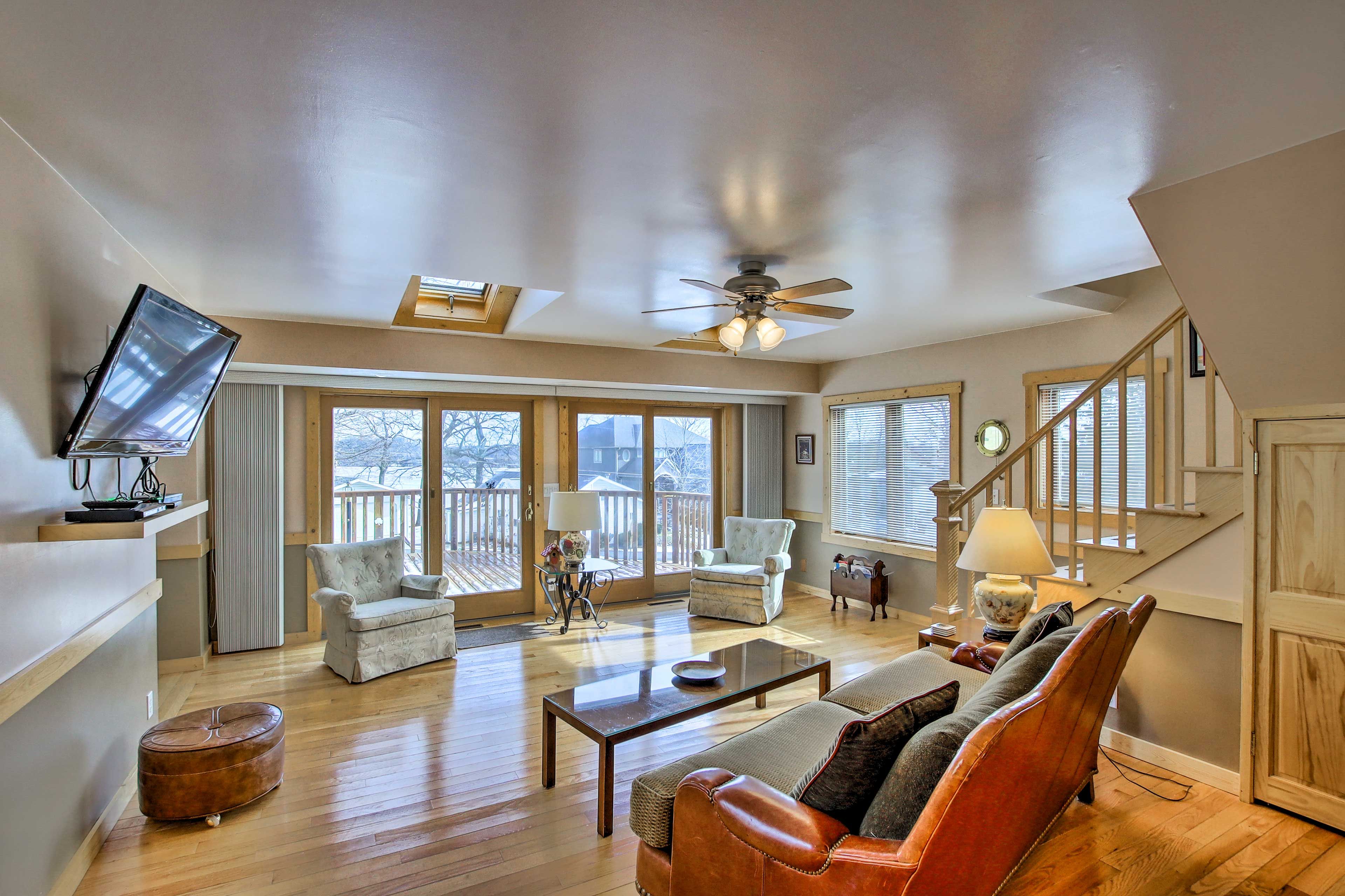Cambridge Vacation Rental | 2BR | 1BA | Stairs Required | 1,100 Sq Ft
