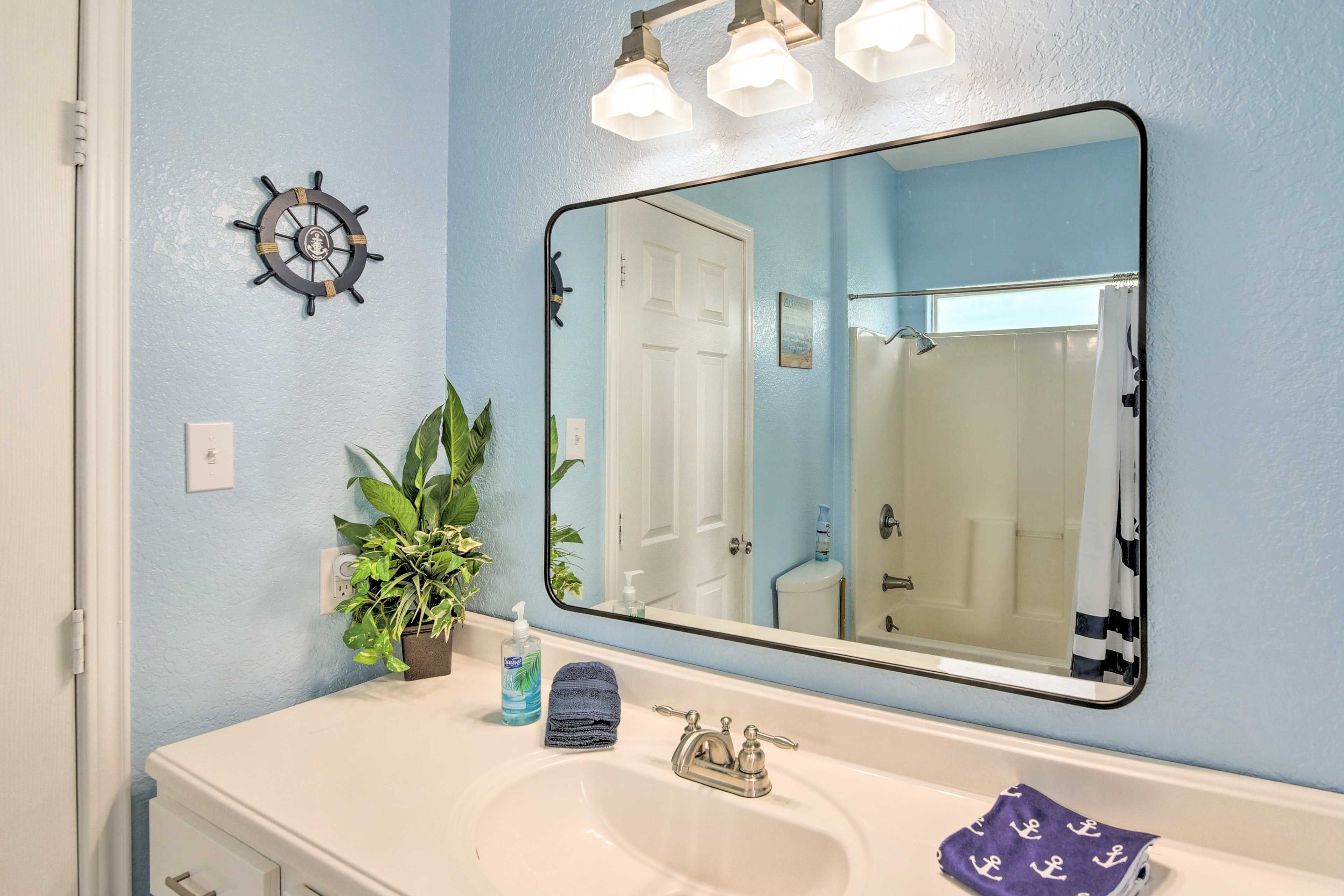 Bathroom | Towels Provided