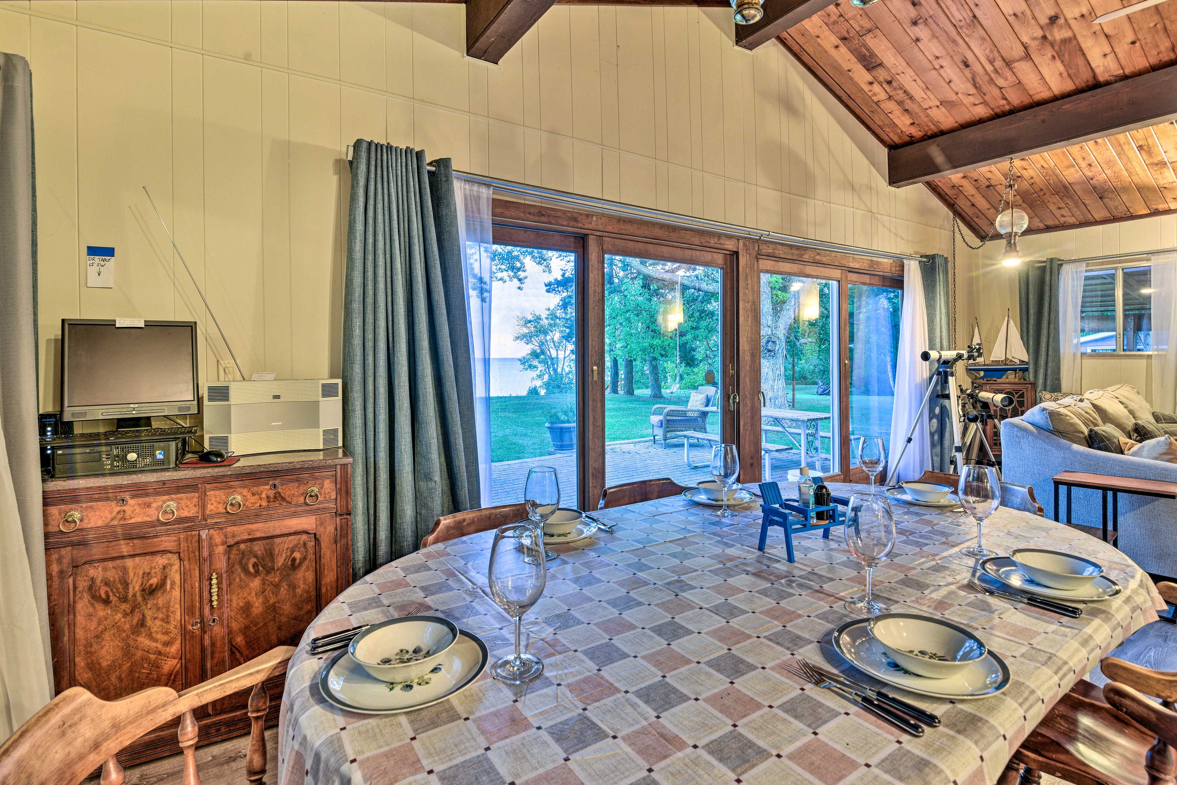 Dining Area | Dishware/Flatware | High Chair | Trash Bags/Paper Towels