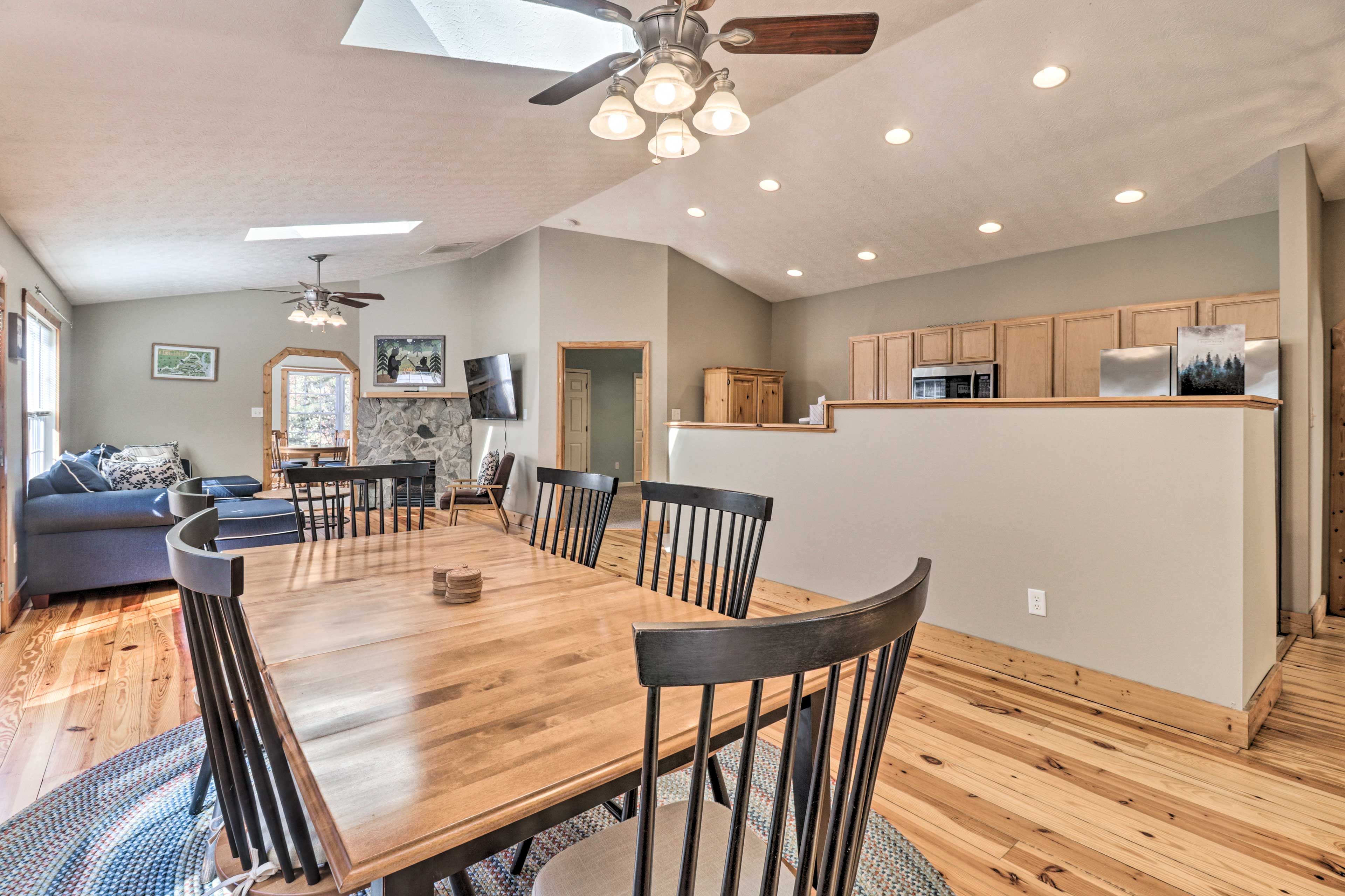 Dining Area | Main Level | Dishware + Flatware
