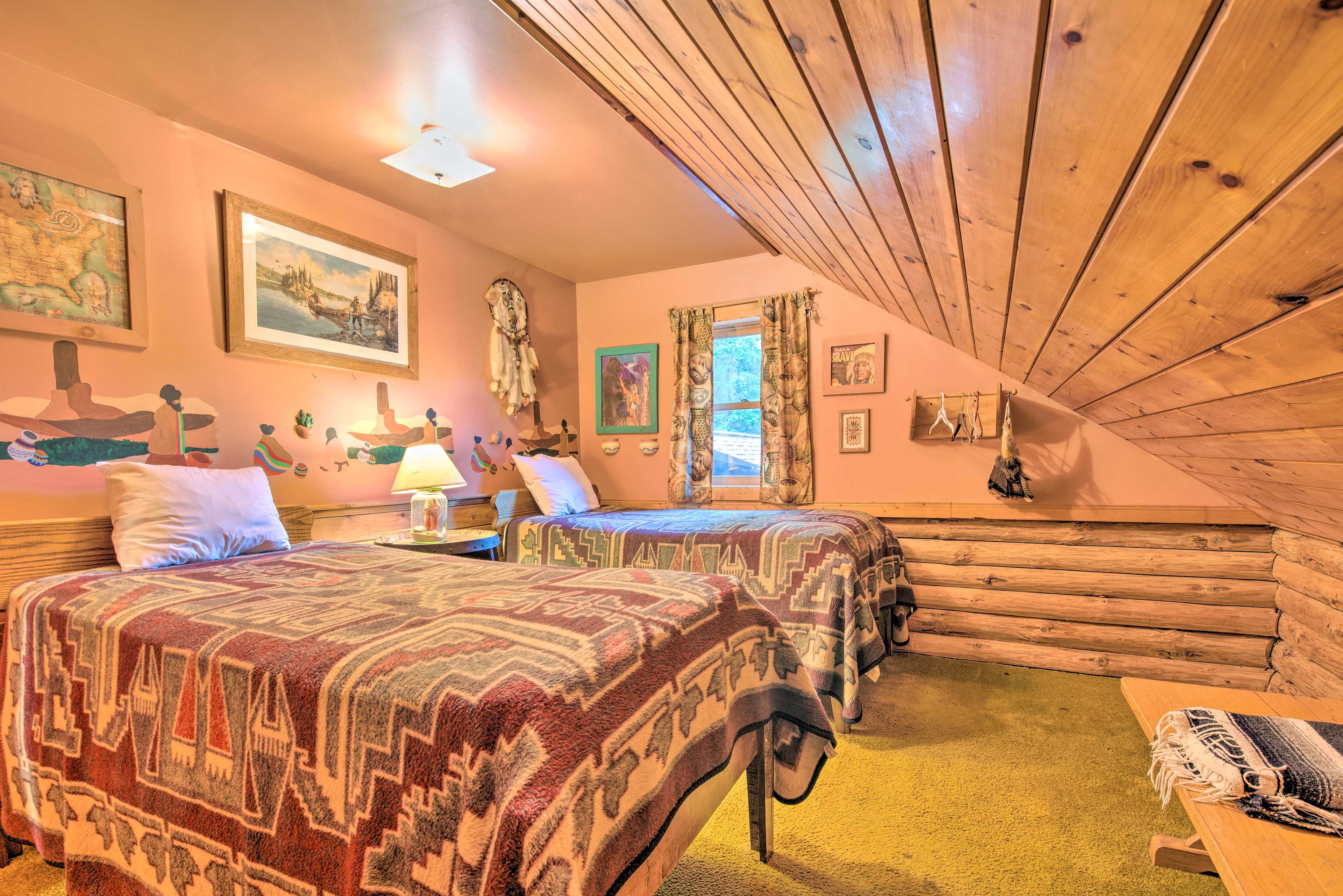 Bedroom 3 | 2 Twin Beds | 2nd Floor
