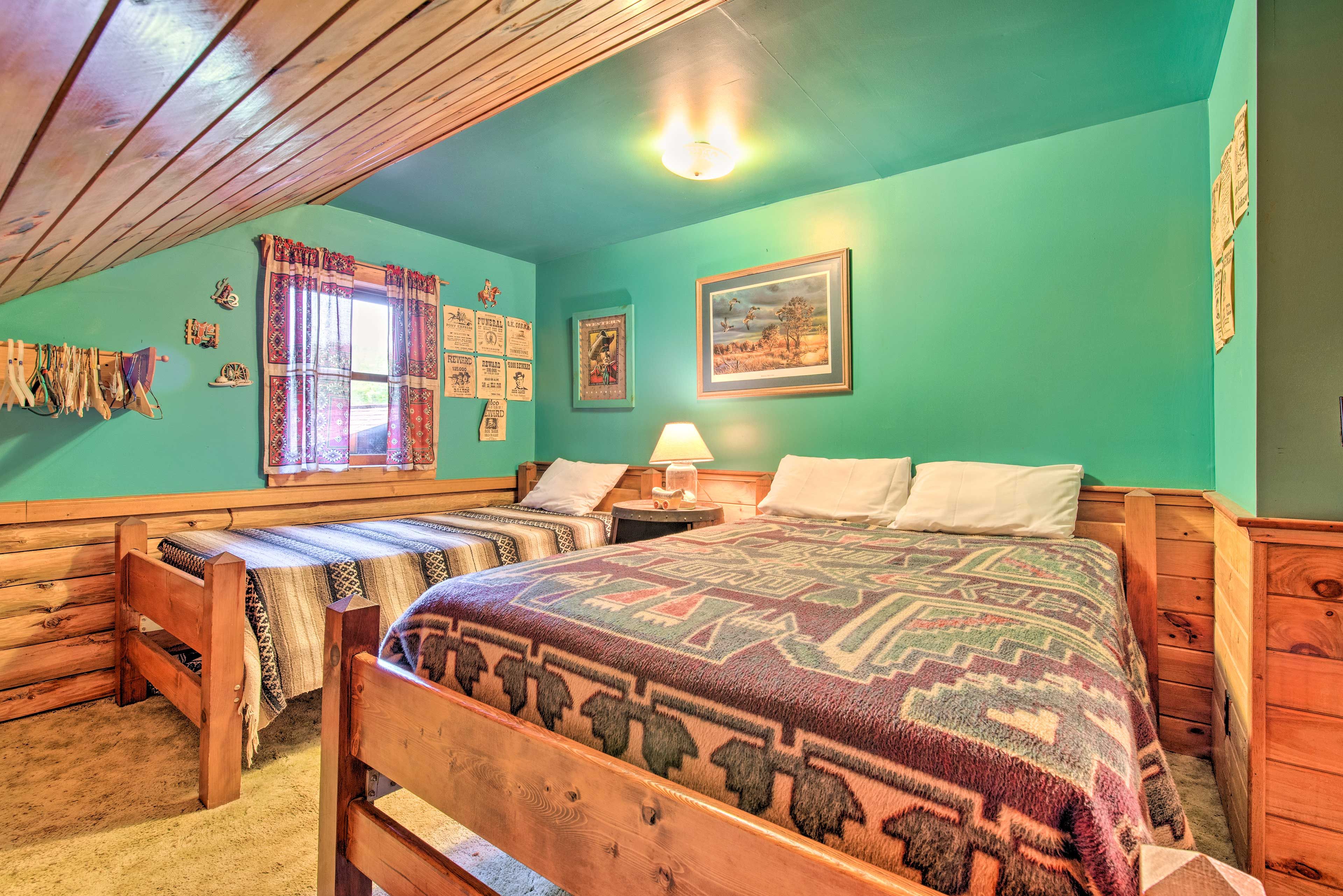 Bedroom 2 | Full Bed | Twin Bed | 2nd Floor