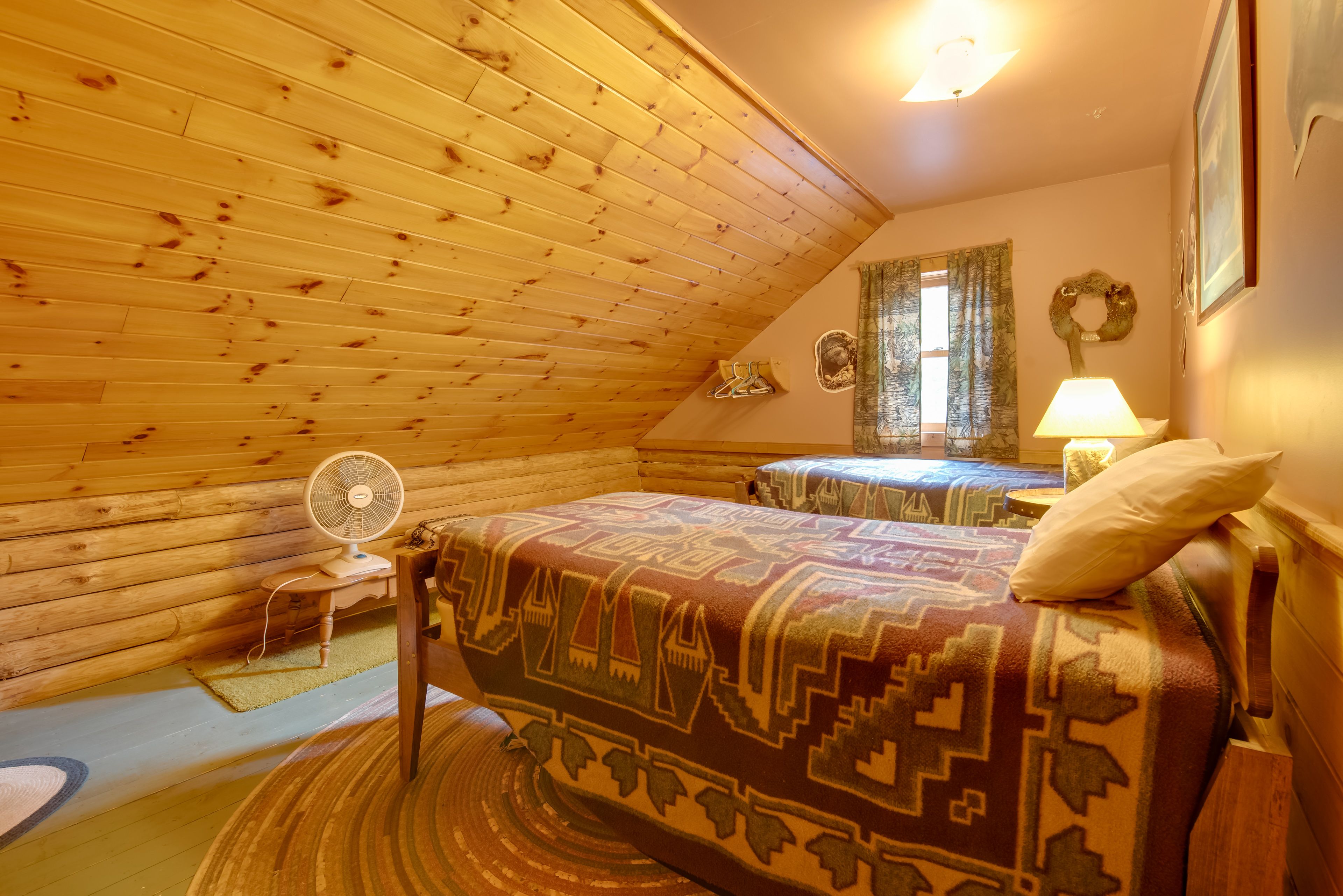 Bedroom 4 | 2 Twin Beds | 2nd Floor
