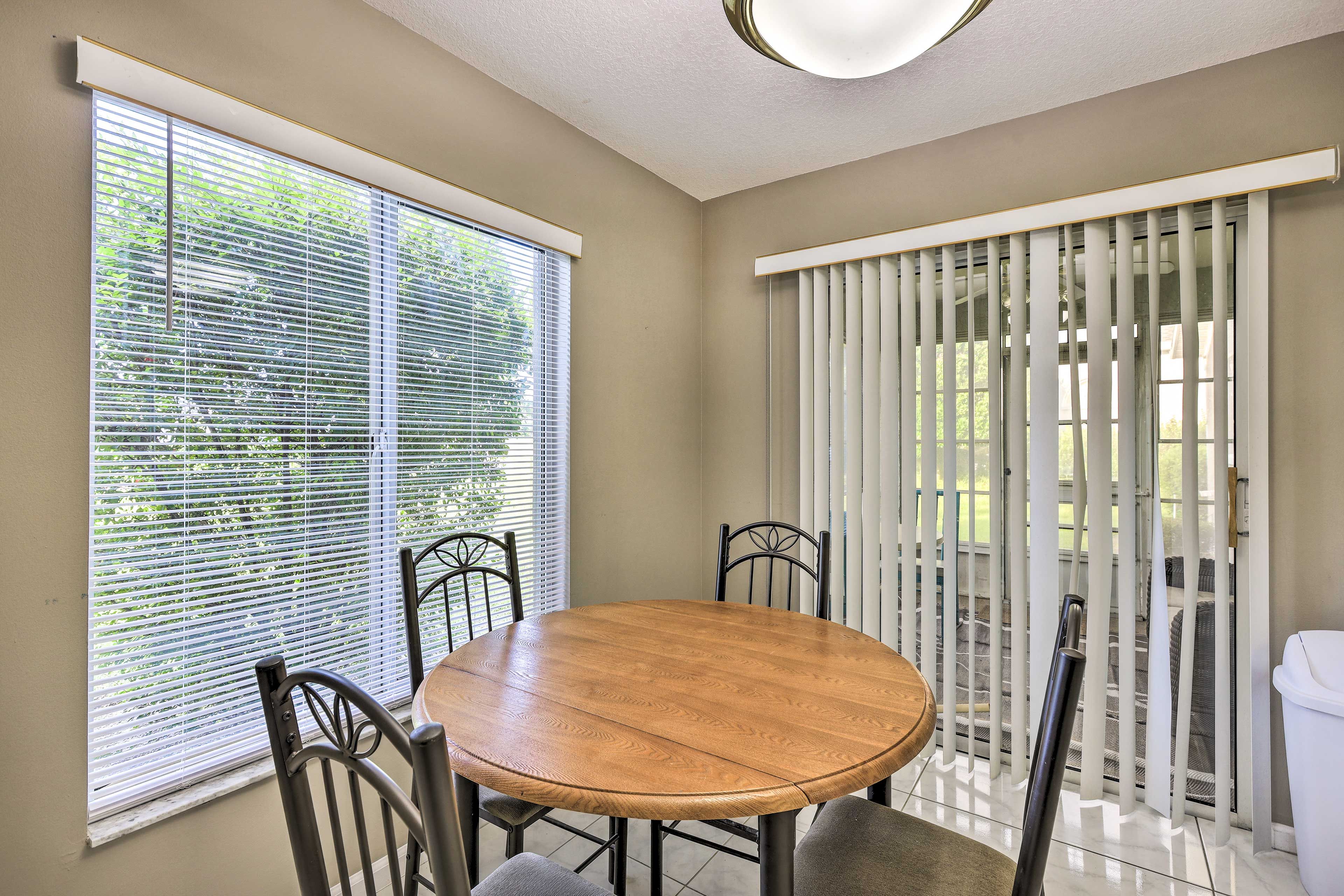Breakfast Nook