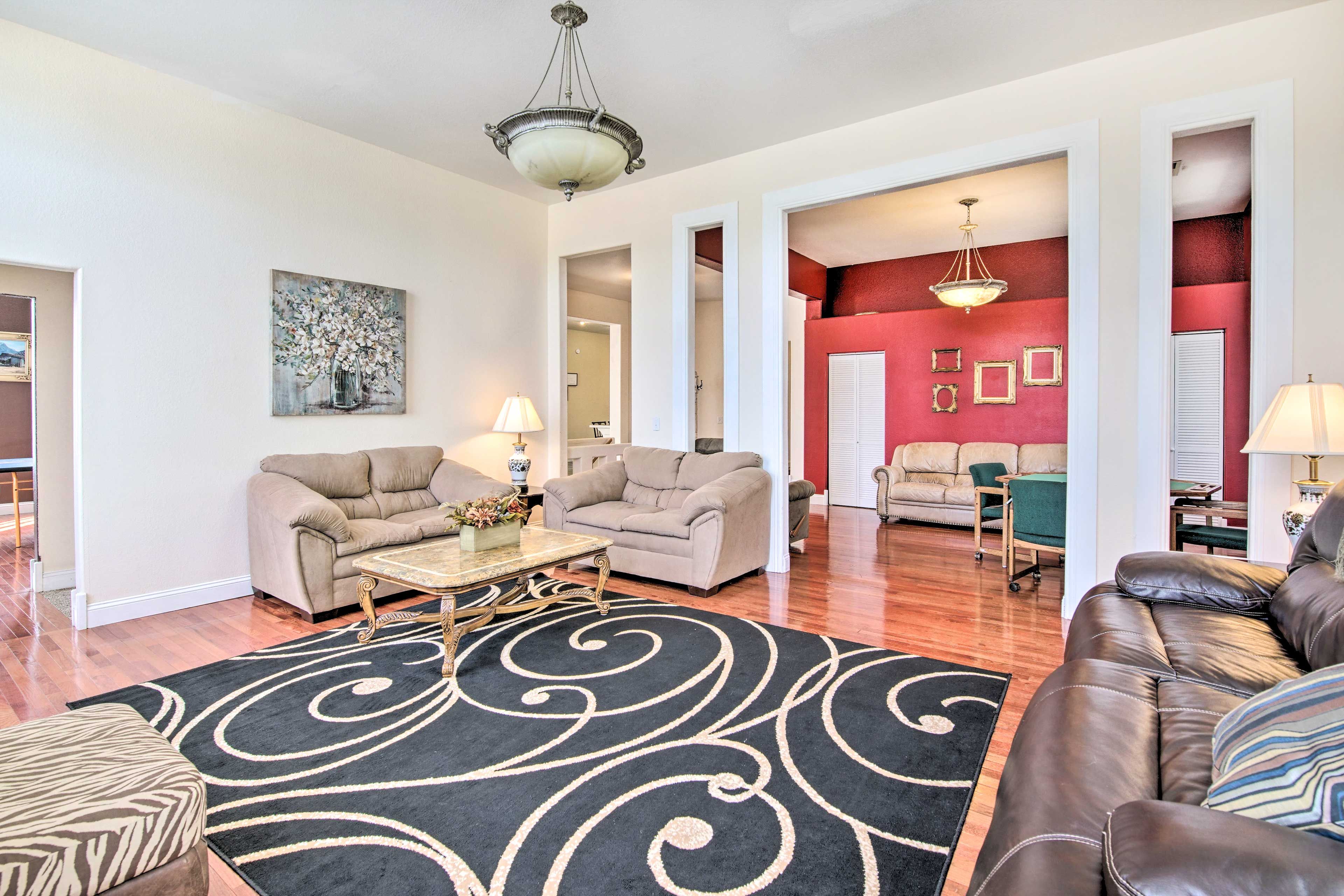 Living Room | Central A/C & Heating