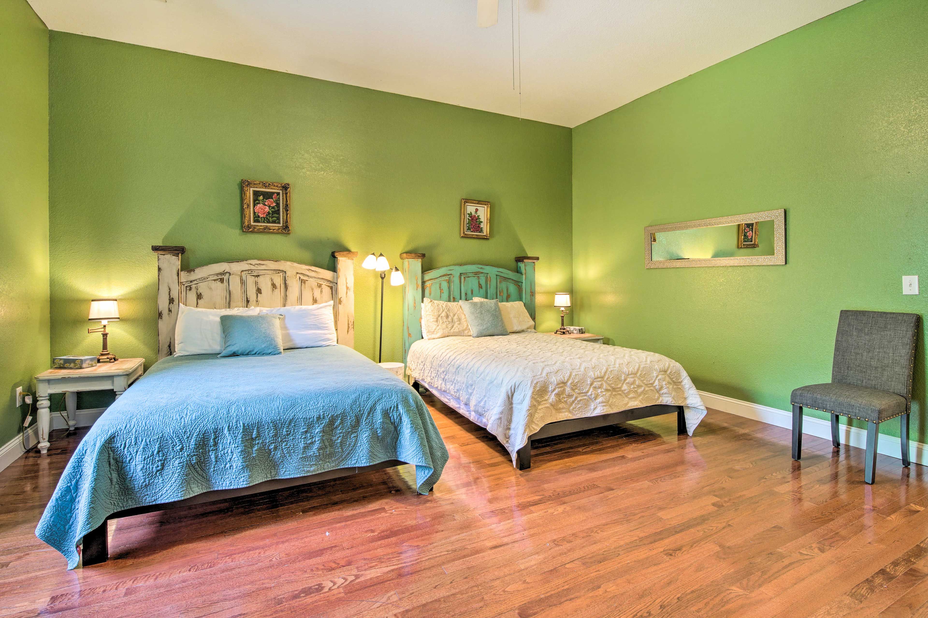 Bedroom 3 | 2 Queen Beds | Smart TV w/ Cable