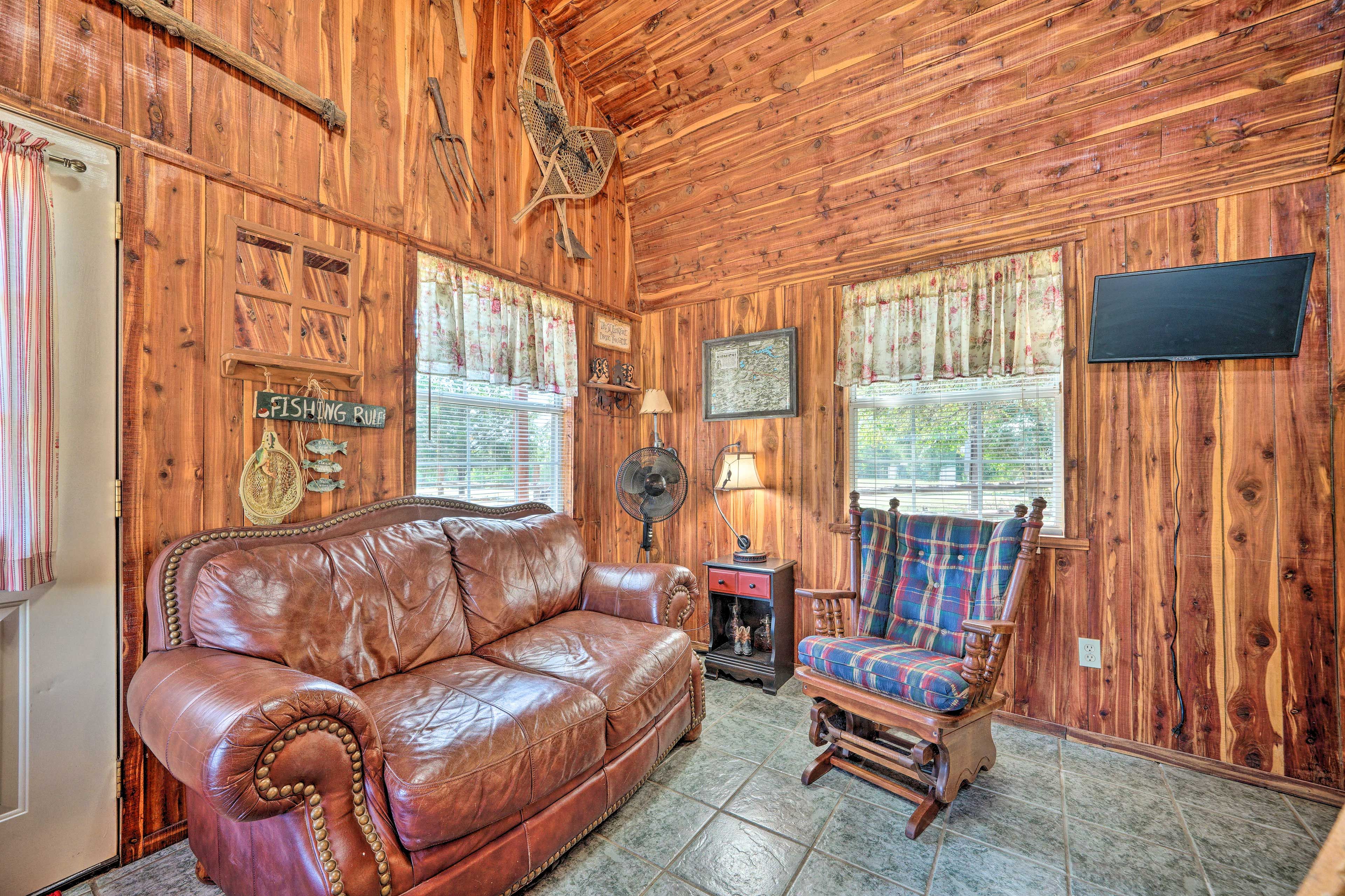Nashoba Vacation Rental | Studio | 1BA | Step-Free Access | 336 Sq Ft