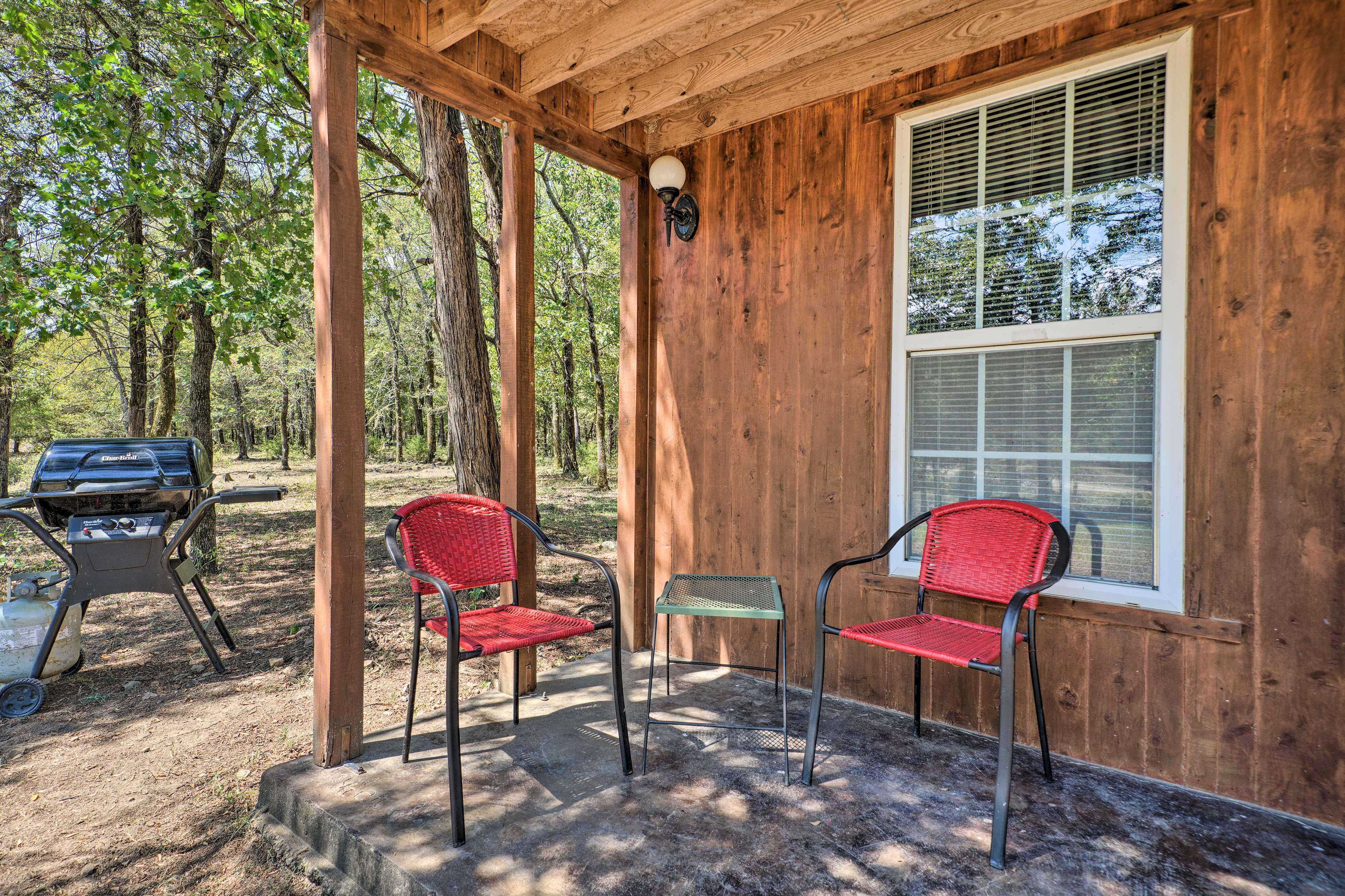 Front Porch | Gas Grill (Propane Provided)