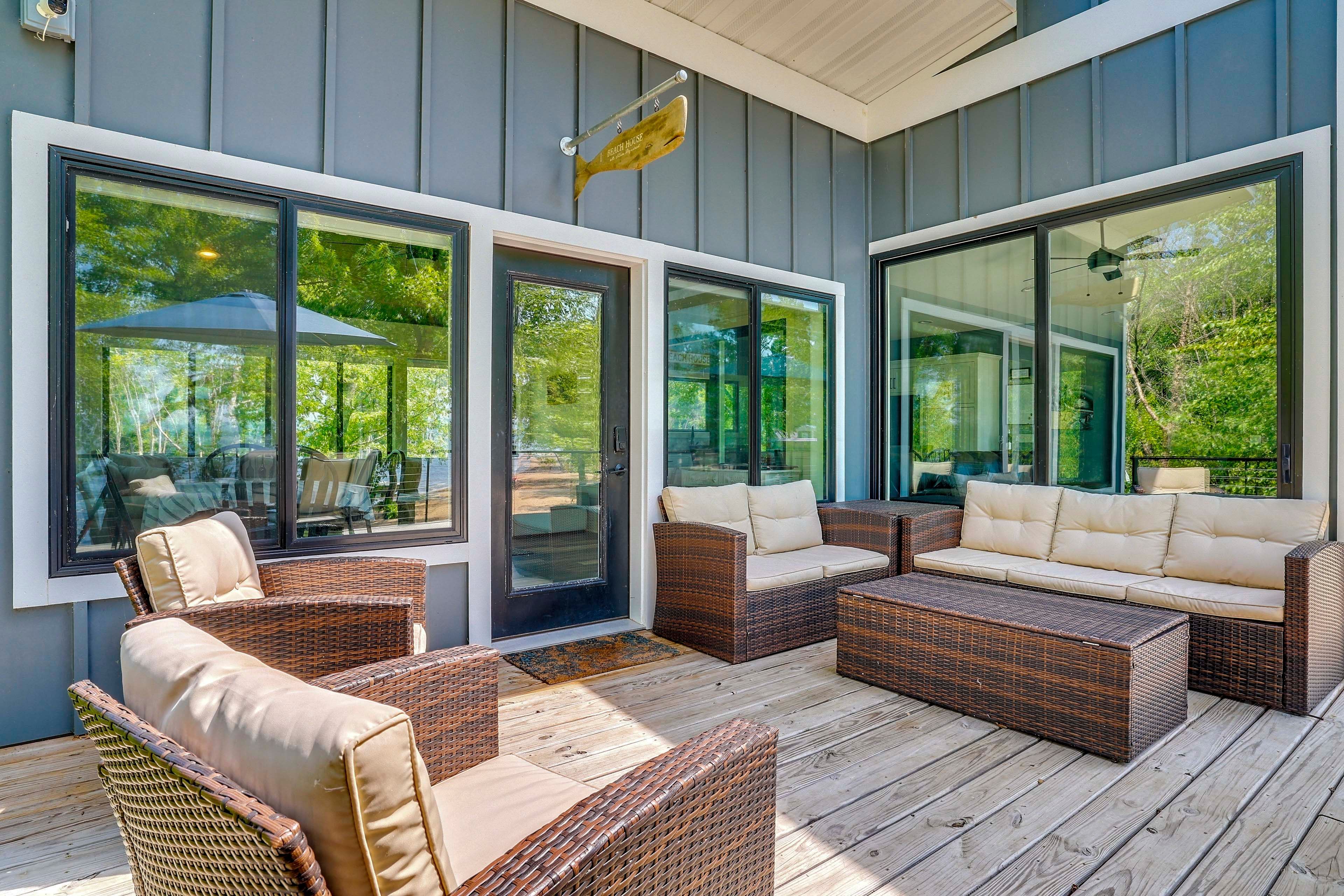 Furnished Deck | Lounge Seating | Outdoor Dining | Gas Grill | Private Hot Tub