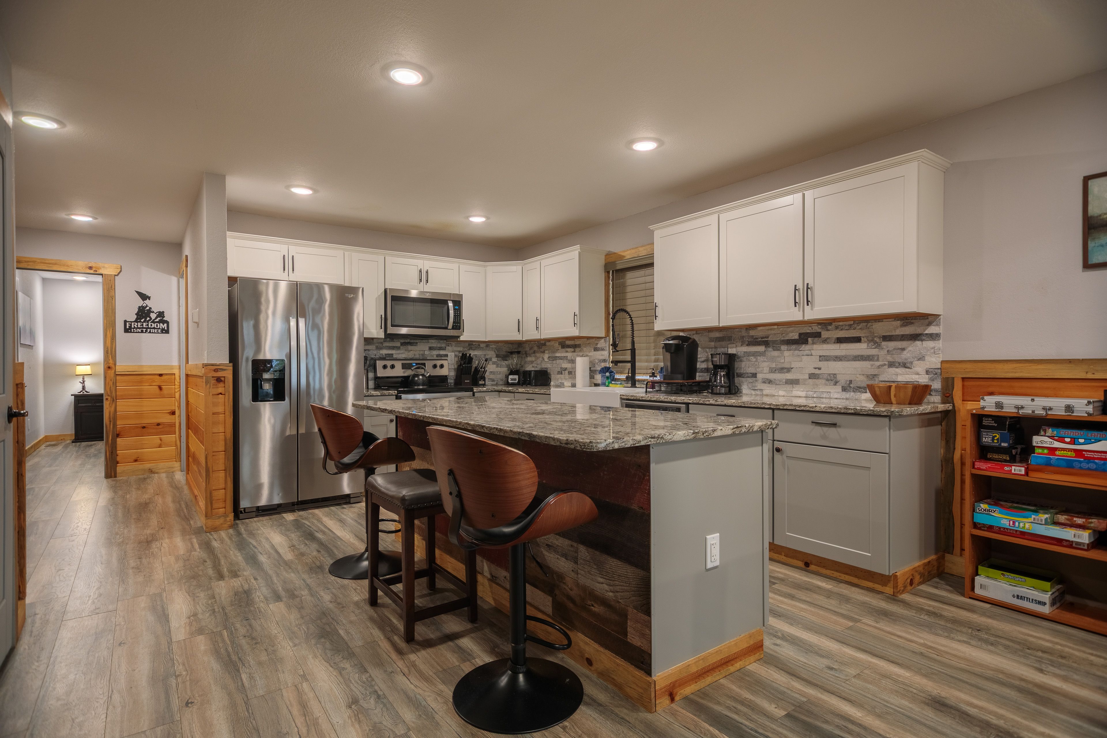 Kitchen | Keurig Coffee Maker | Crockpot | Dishwasher | Toaster