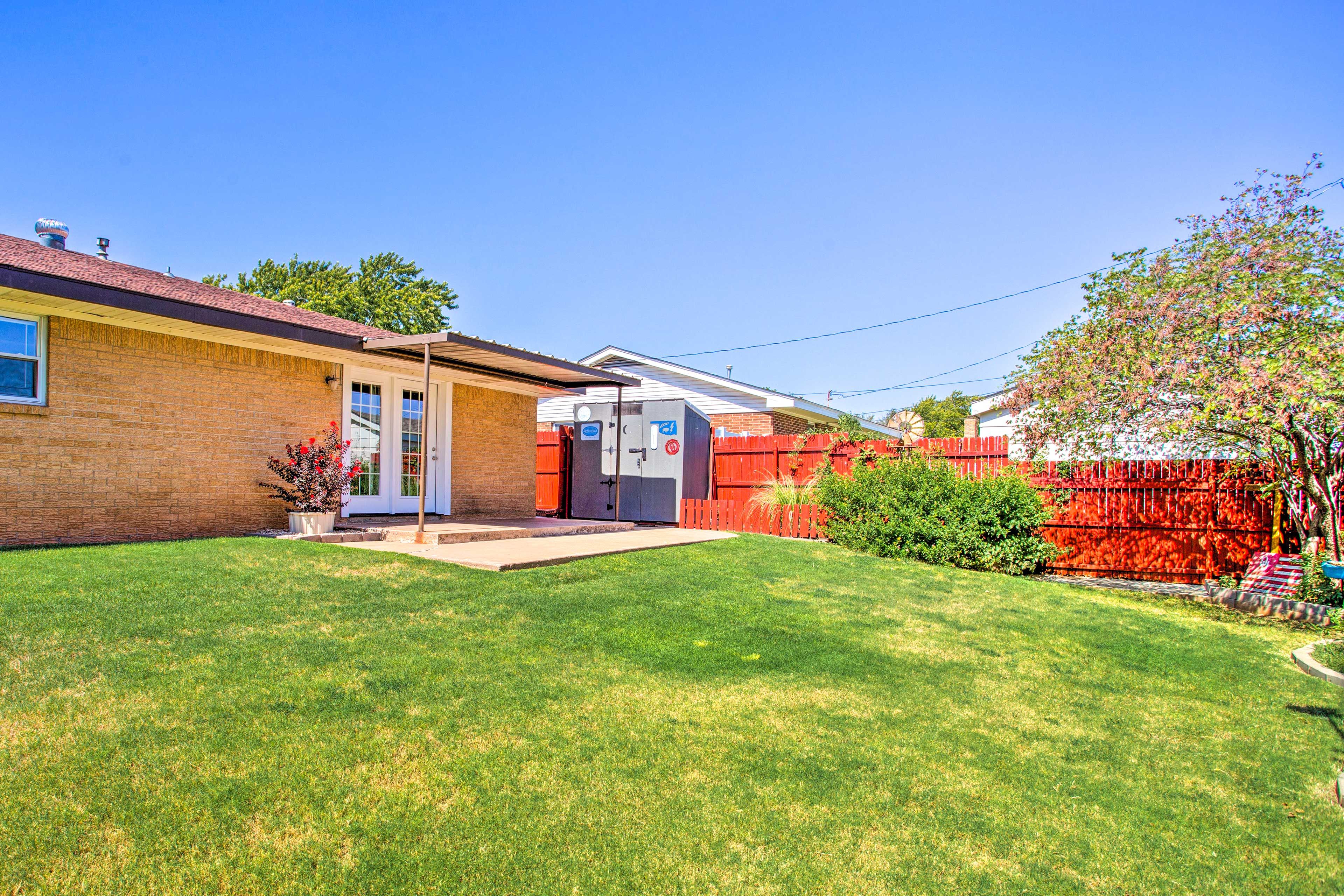 Fenced-In Yard