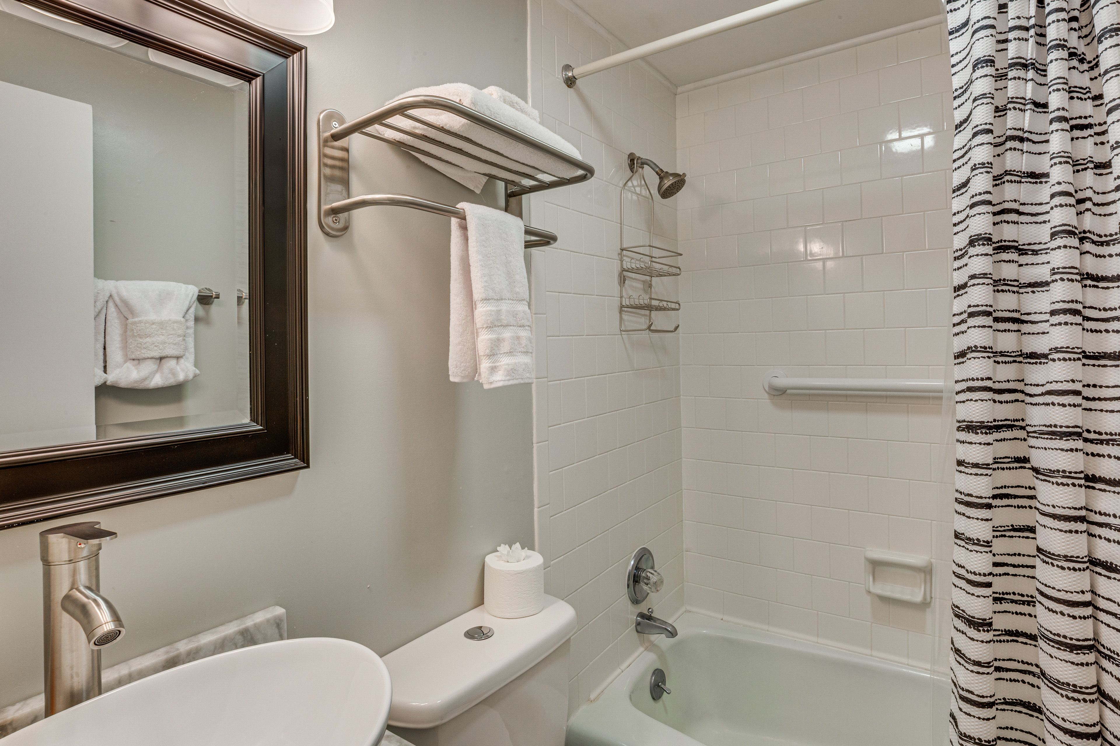 En-Suite Bathroom | 1st Floor | Hair Dryer