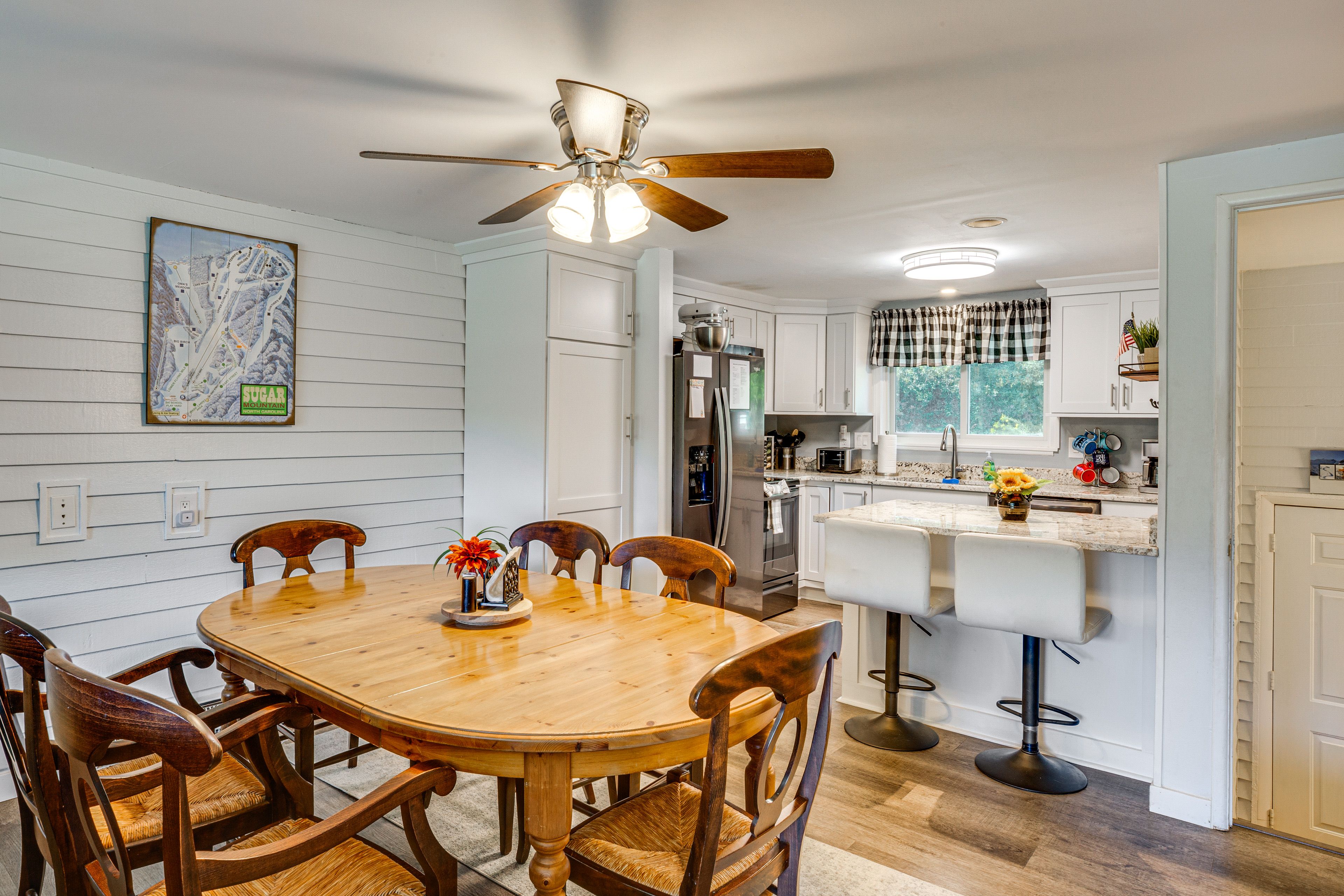 Kitchen | Free WiFi | Ceiling Fans | A/C Units