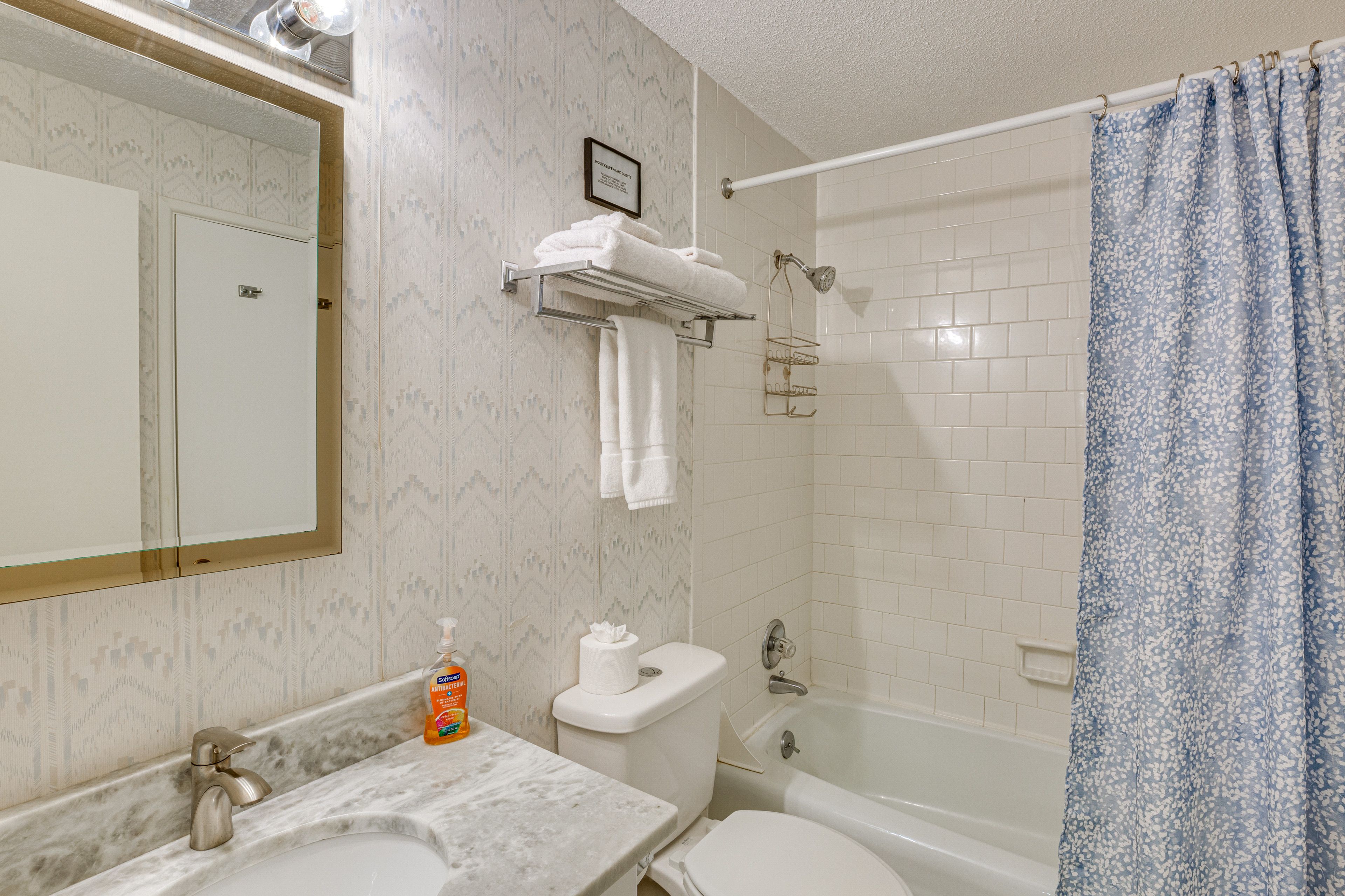 En-Suite Bathroom | 3rd Floor