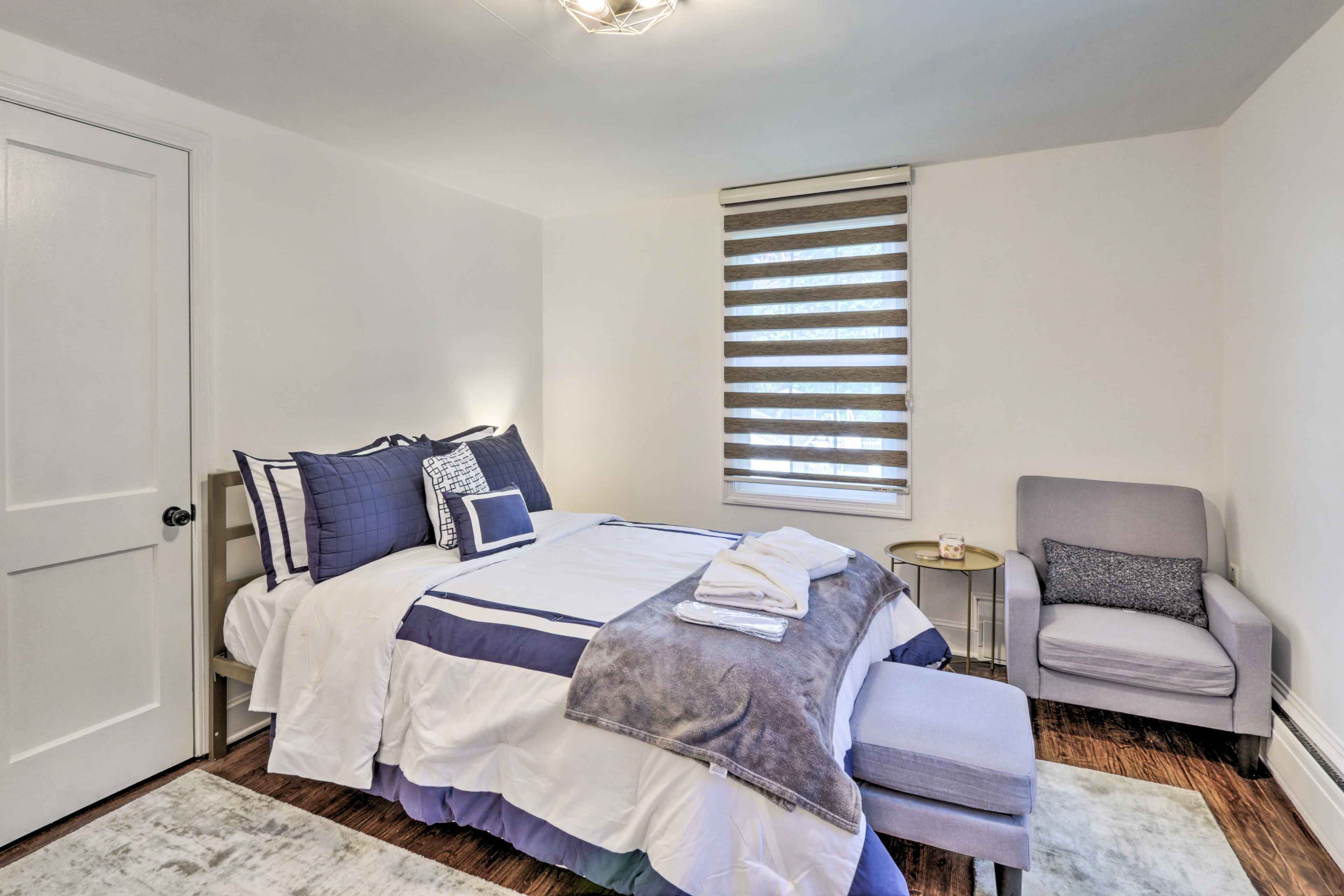 Bedroom 2 | Queen Bed | Linens Provided