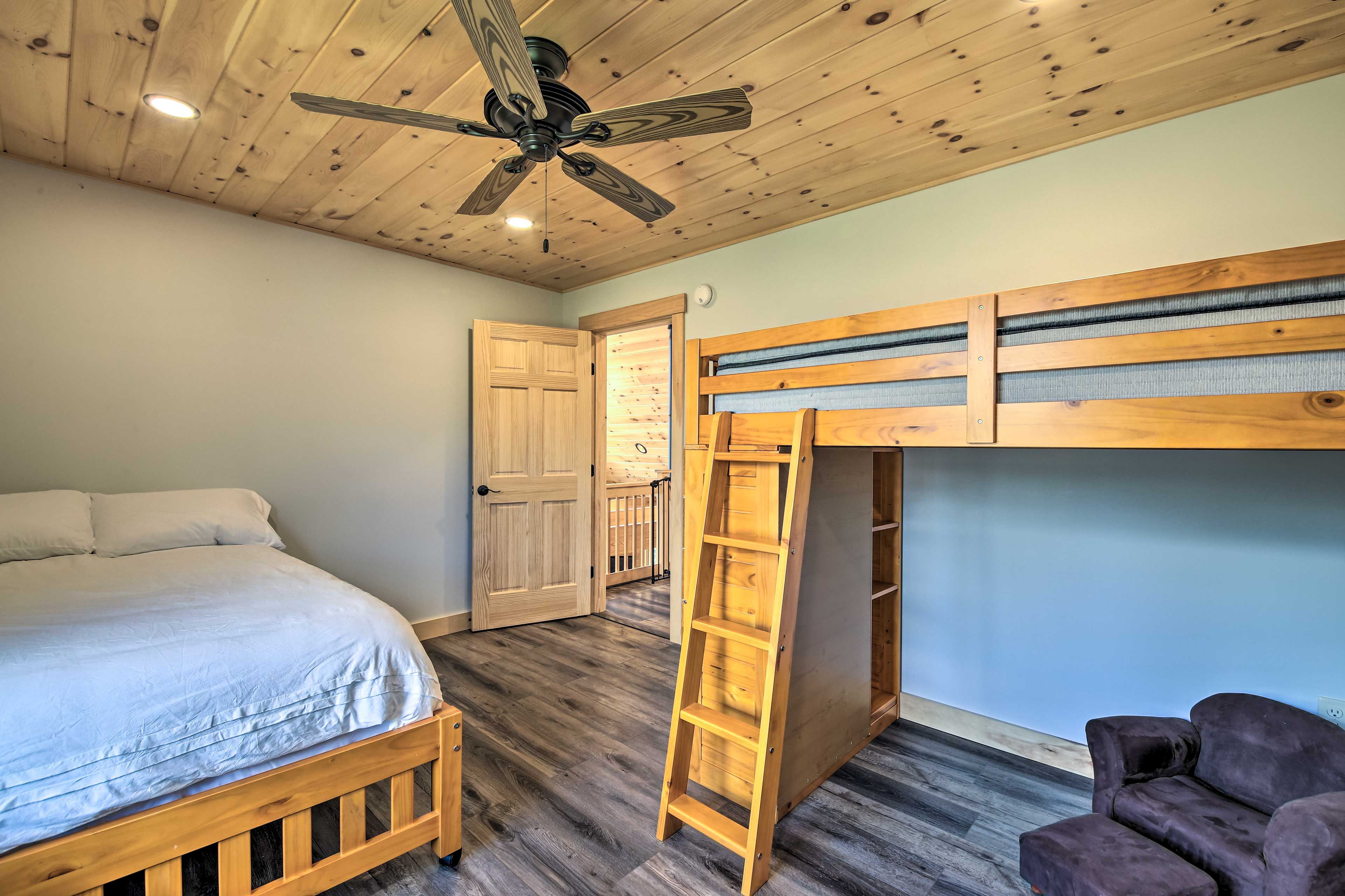 Bedroom 3 | Full Bed | Twin Bed | 2nd Floor