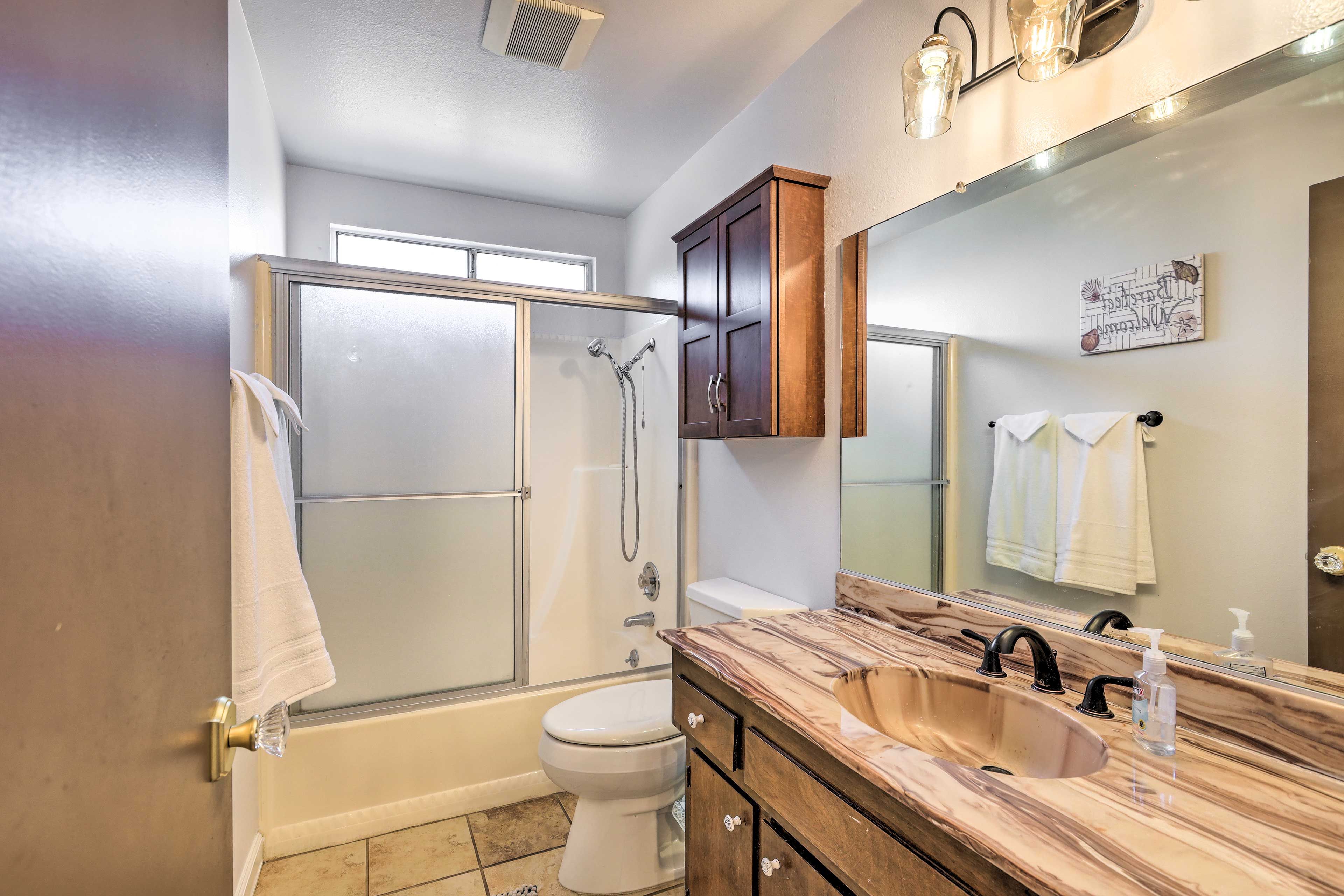 Full Bathroom | Hair Dryers