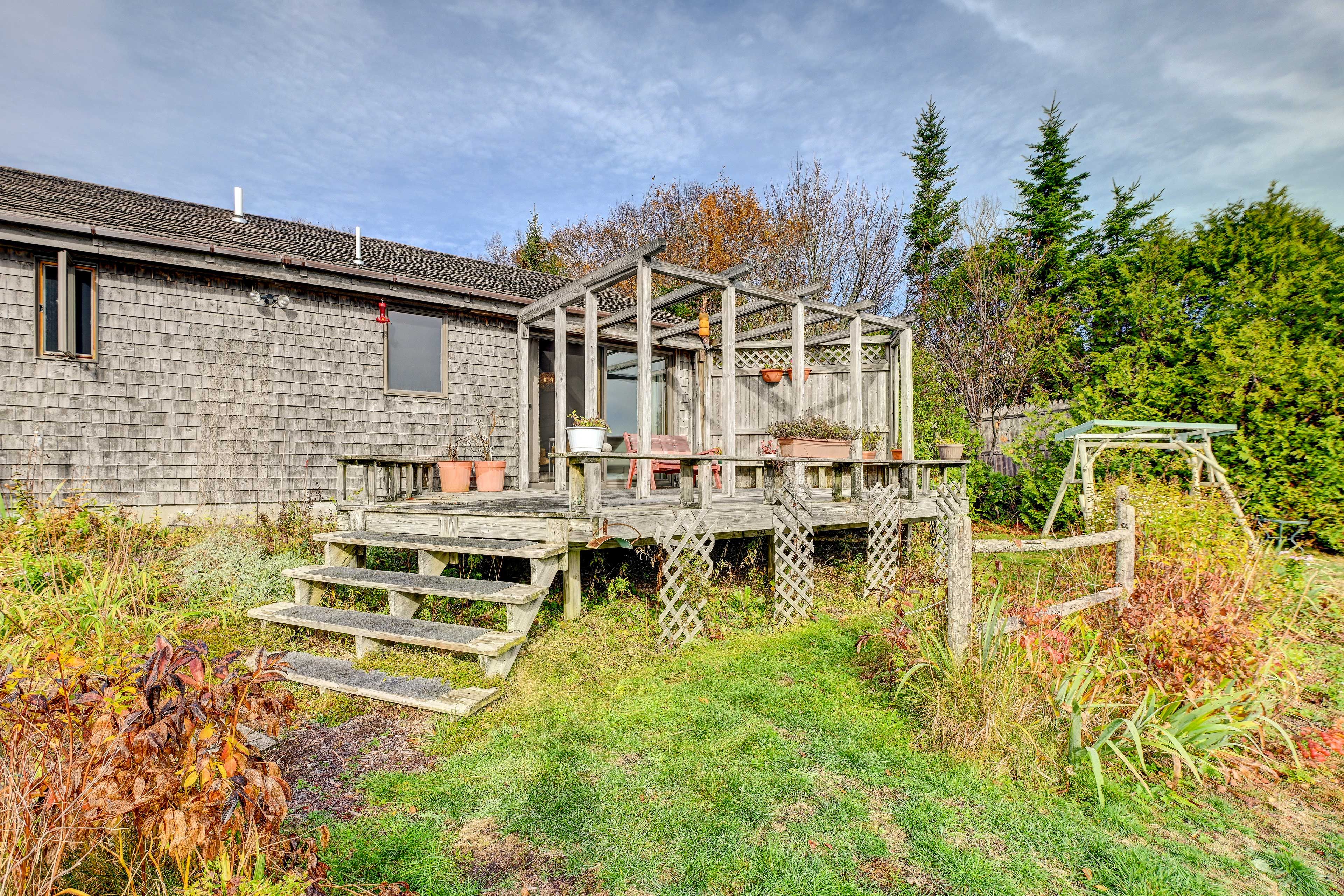 Private Backyard Area | Deck | Fire Pit | Flower Gardens