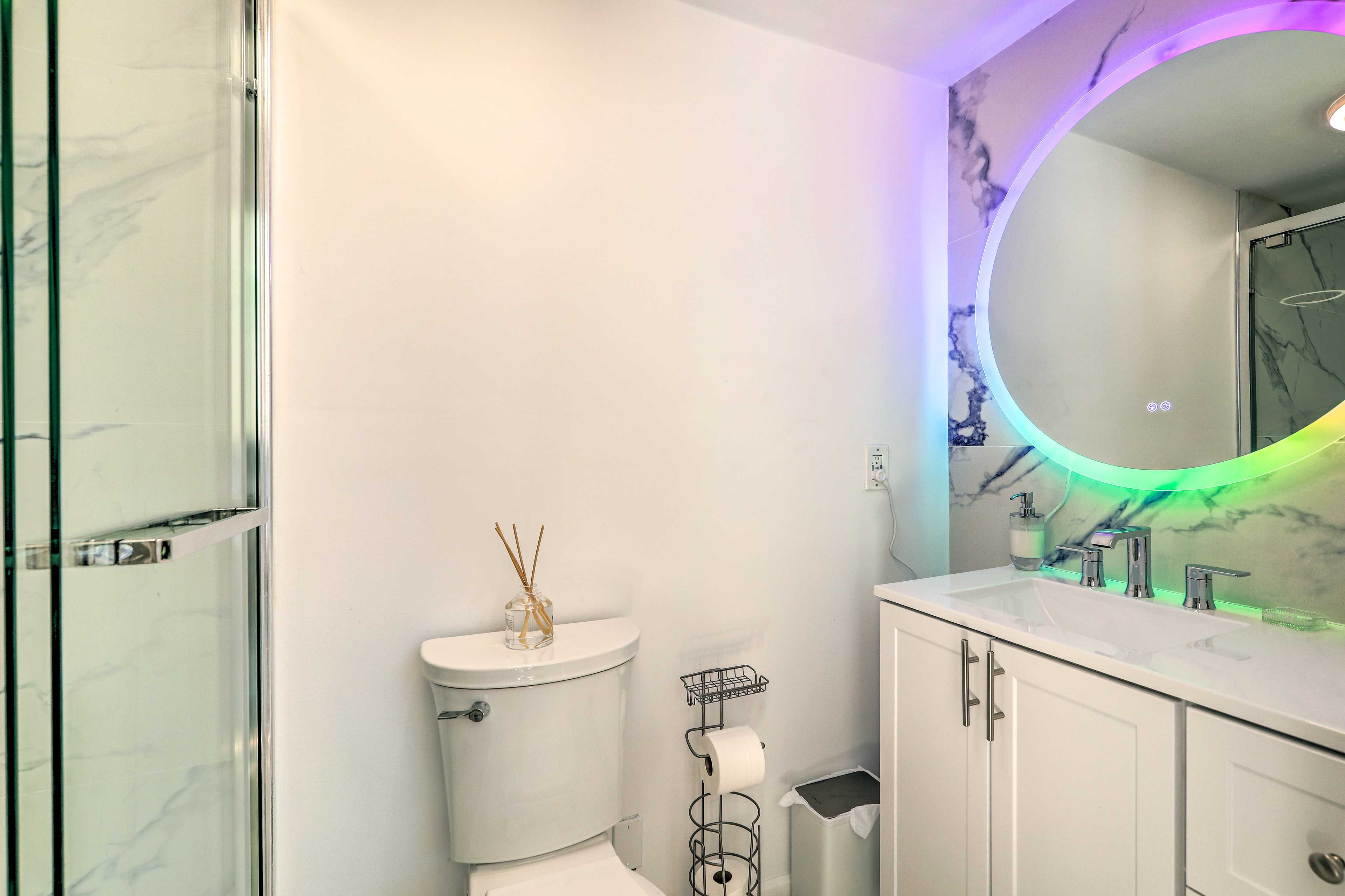 Bathroom | Complimentary Toiletries | Towels Provided | Hair Dryer