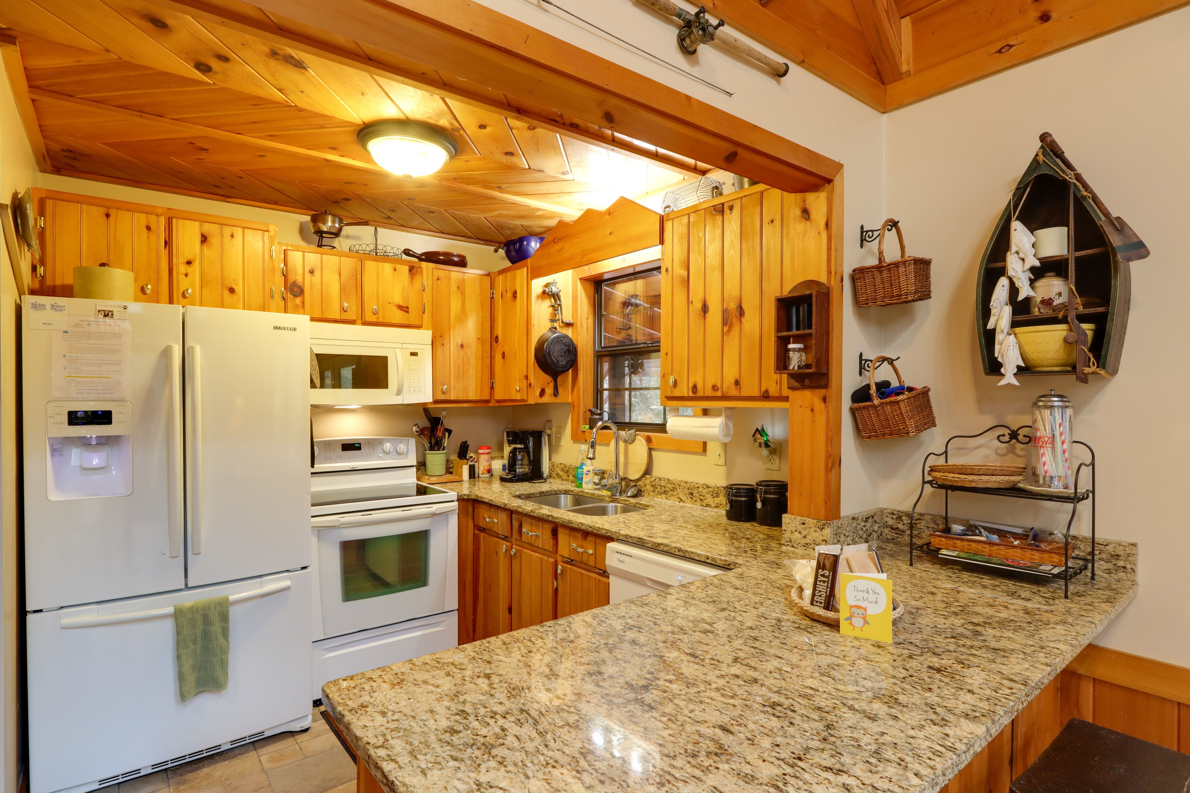 Kitchen | Stove/Oven | Refrigerator | Coffee Maker | Blender | Microwave