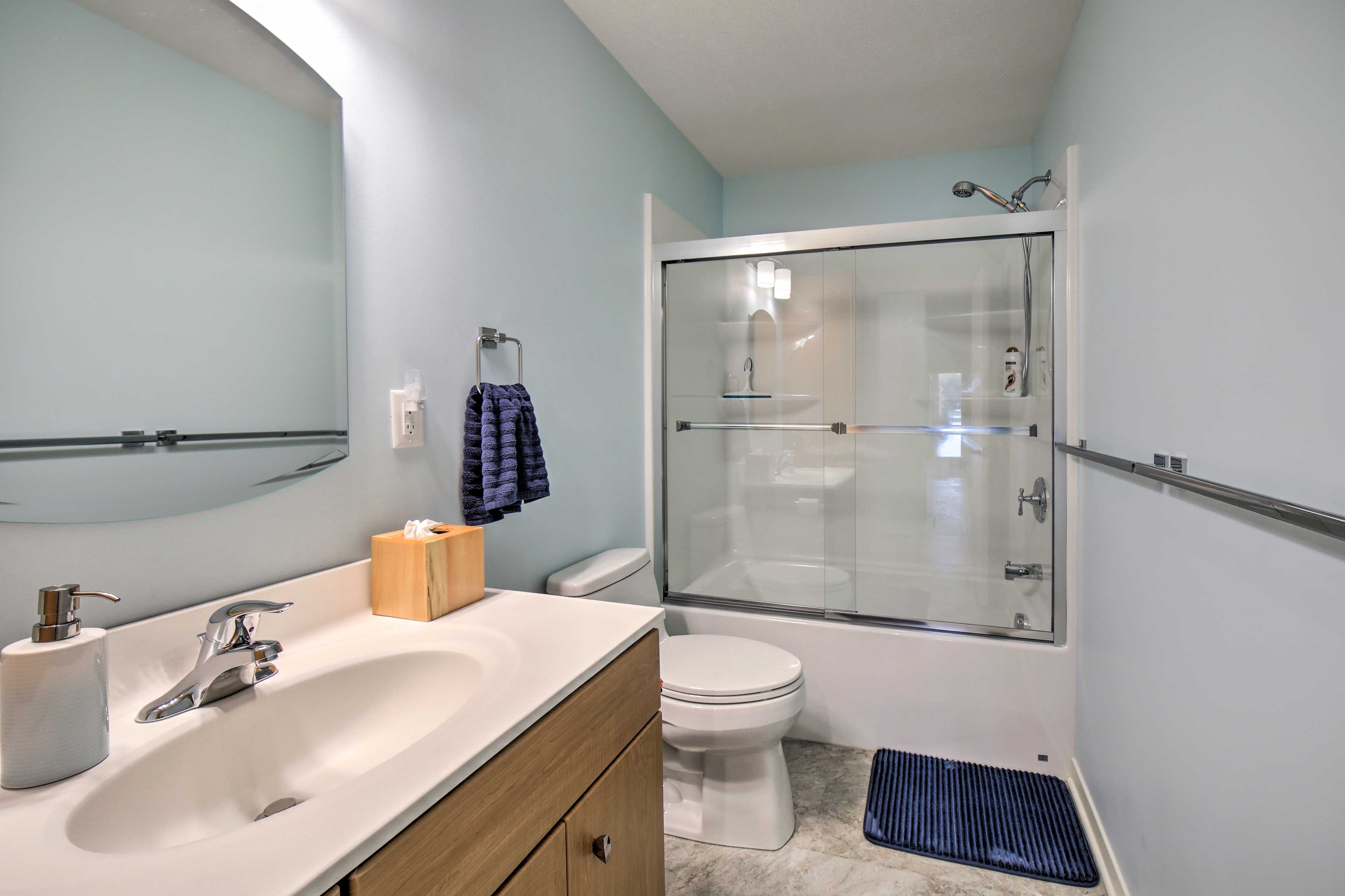 Full Bathroom