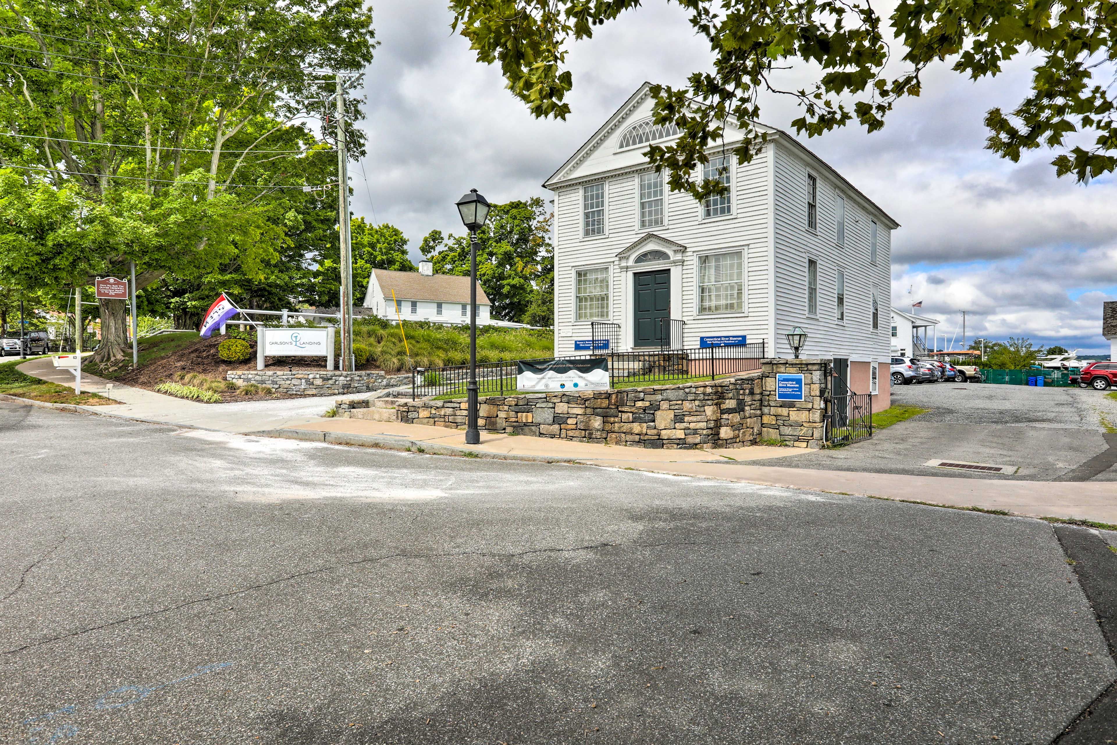 0.1 Mi to Connecticut River Museum & Essex Boat Ramp
