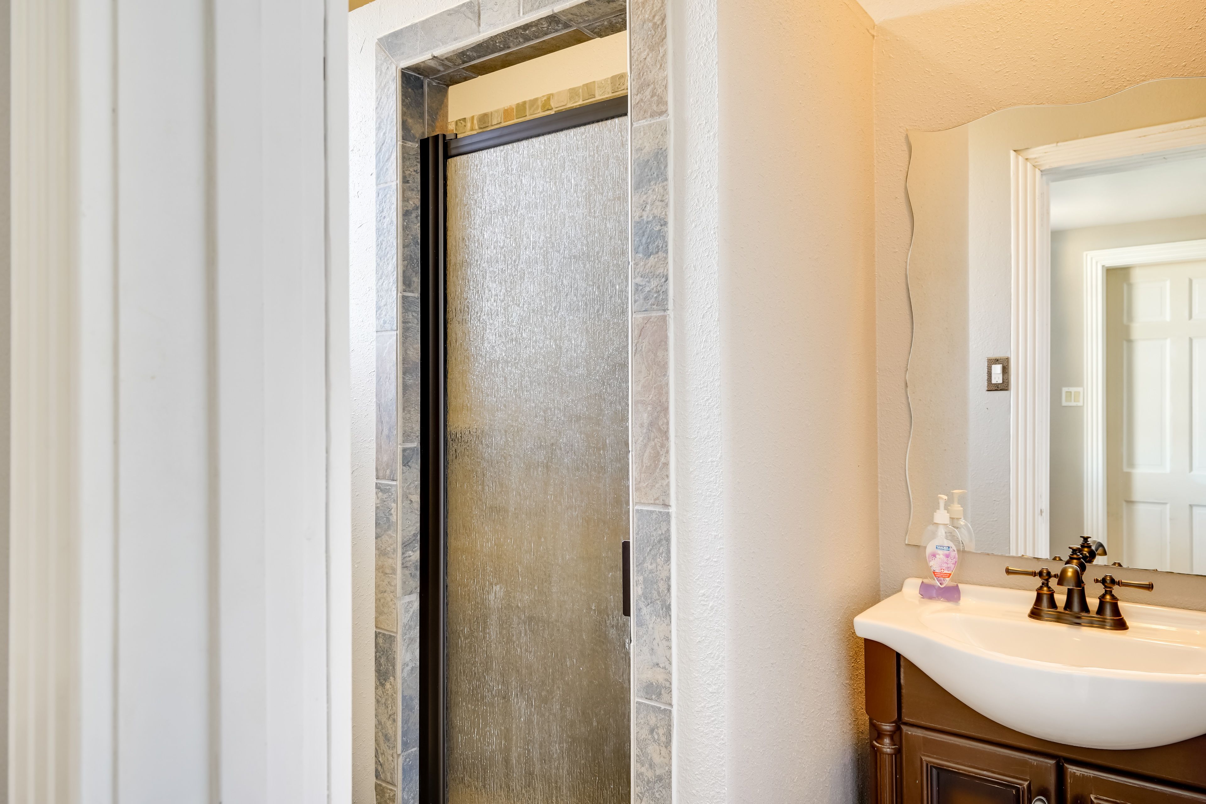 En-Suite Bathroom