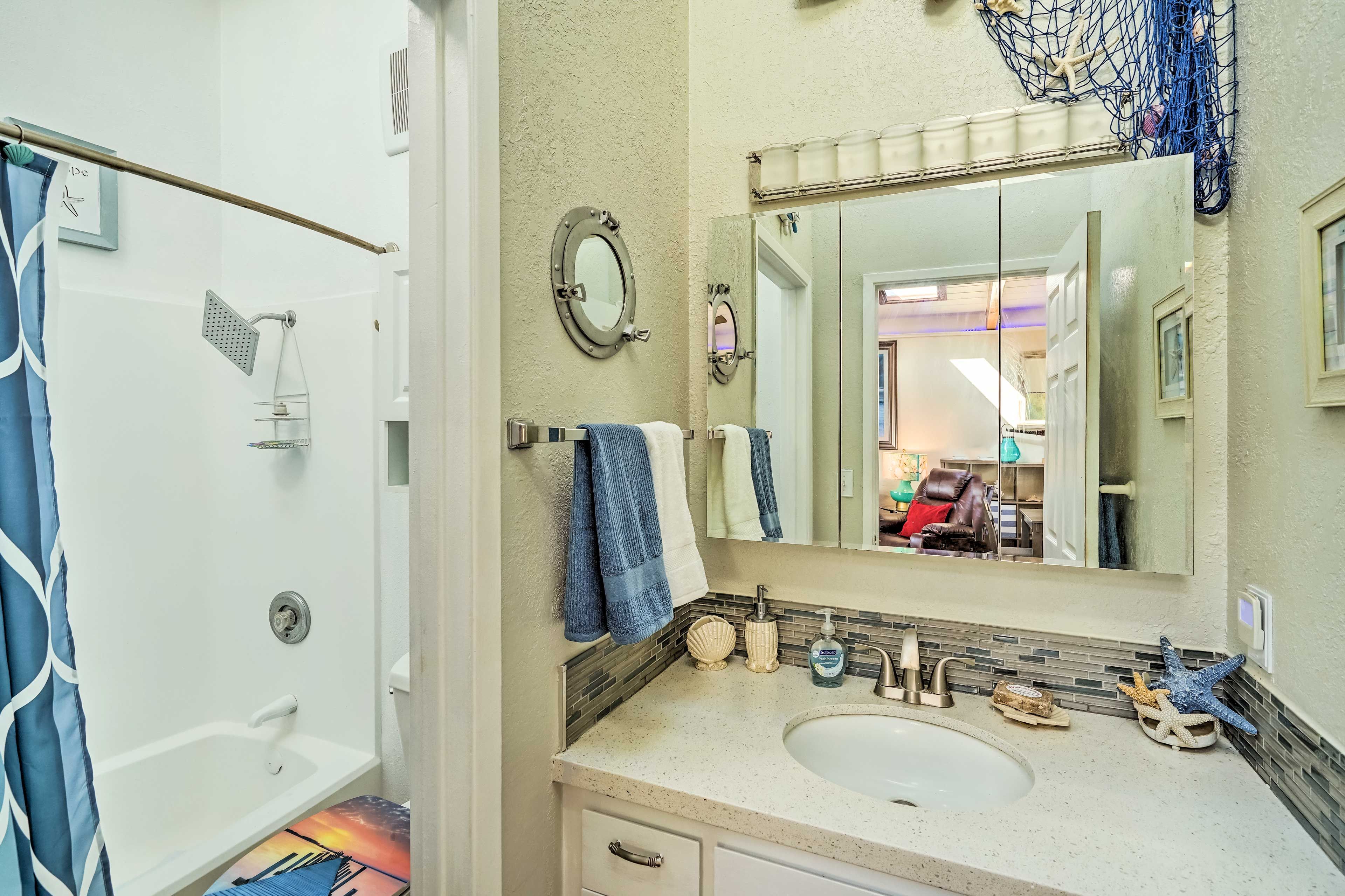 Full Bathroom
