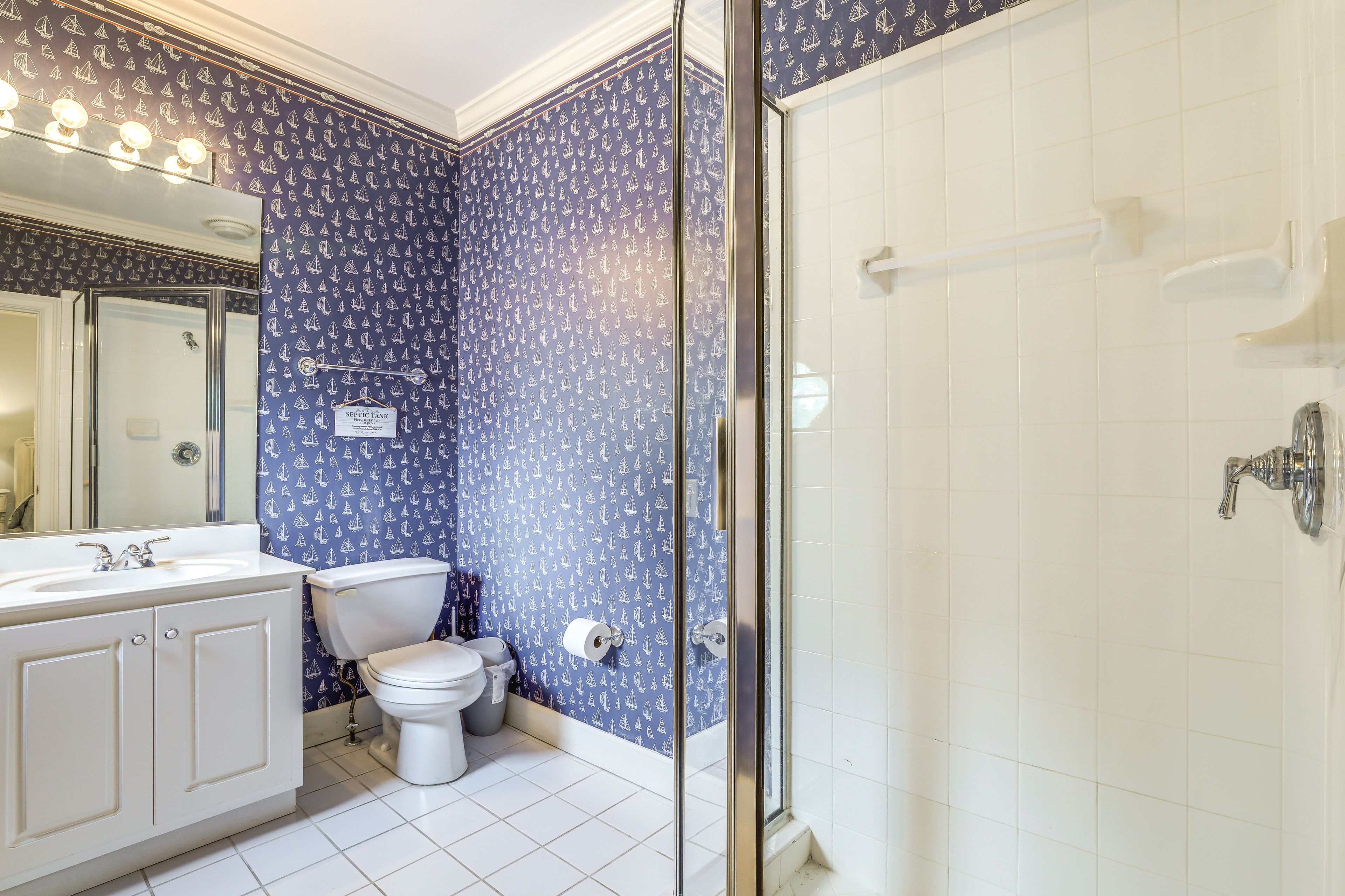 Full Bathroom